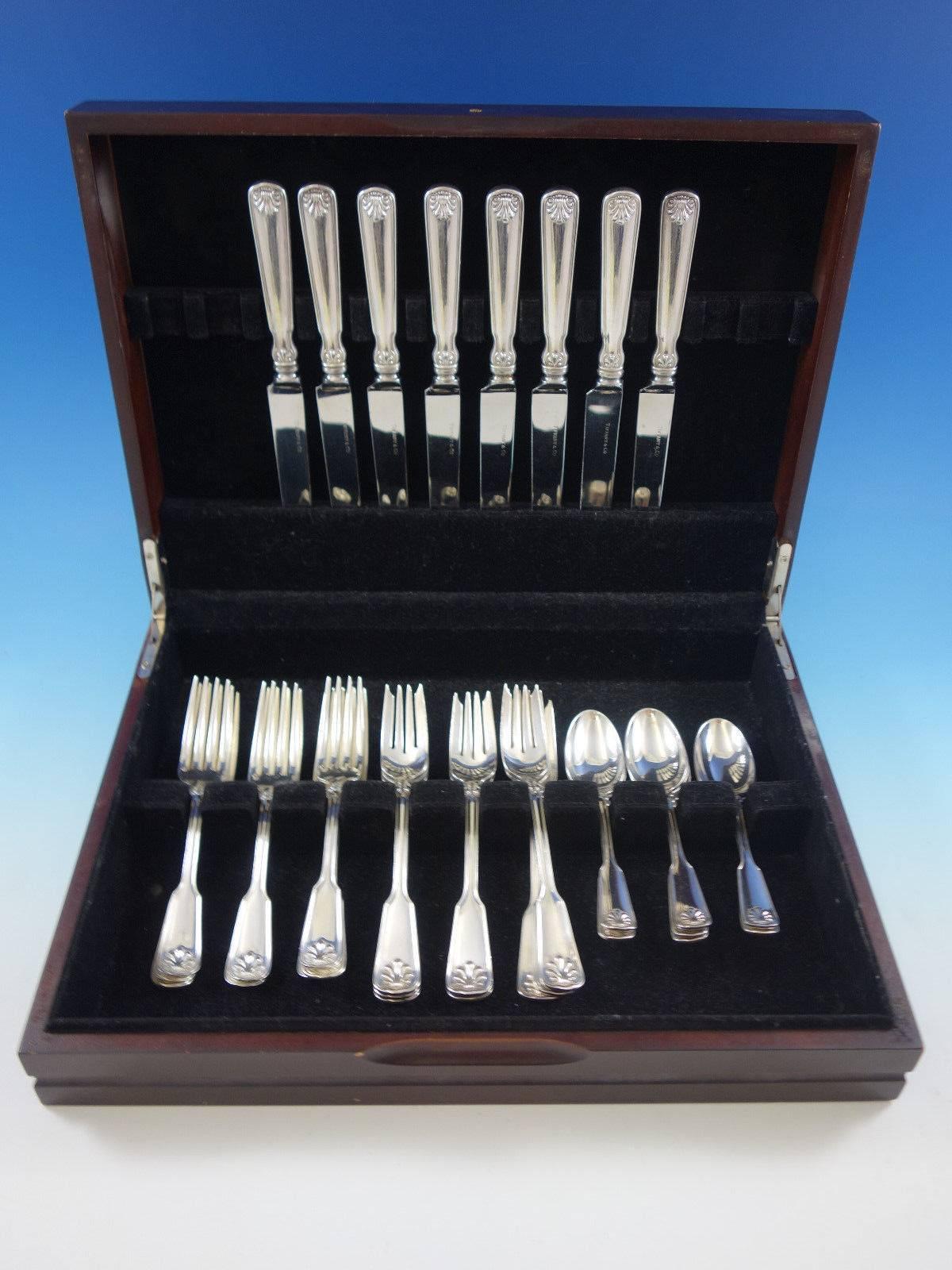 Shell and thread by Tiffany & Co. sterling silver flatware set 32 pieces. This set includes: Eight knives, 9 1/8