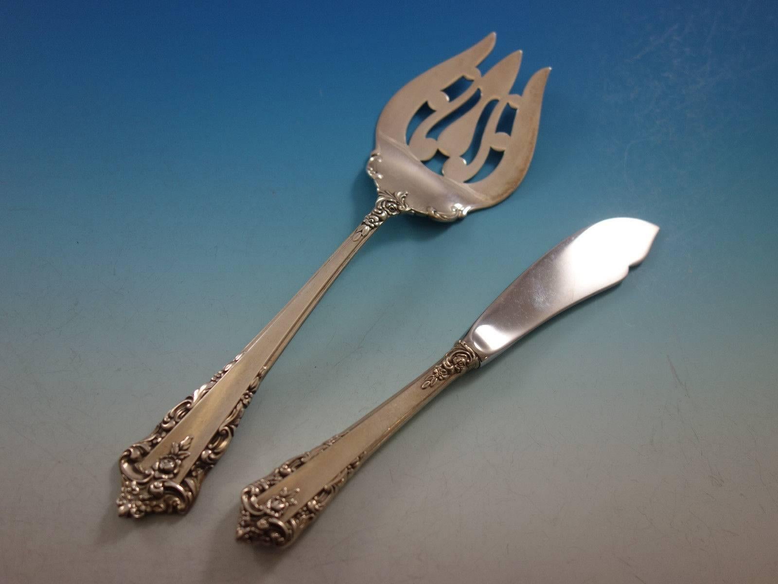 20th Century Rondelay by Lunt Sterling Silver Flatware Set for Eight Service 40 Pieces For Sale
