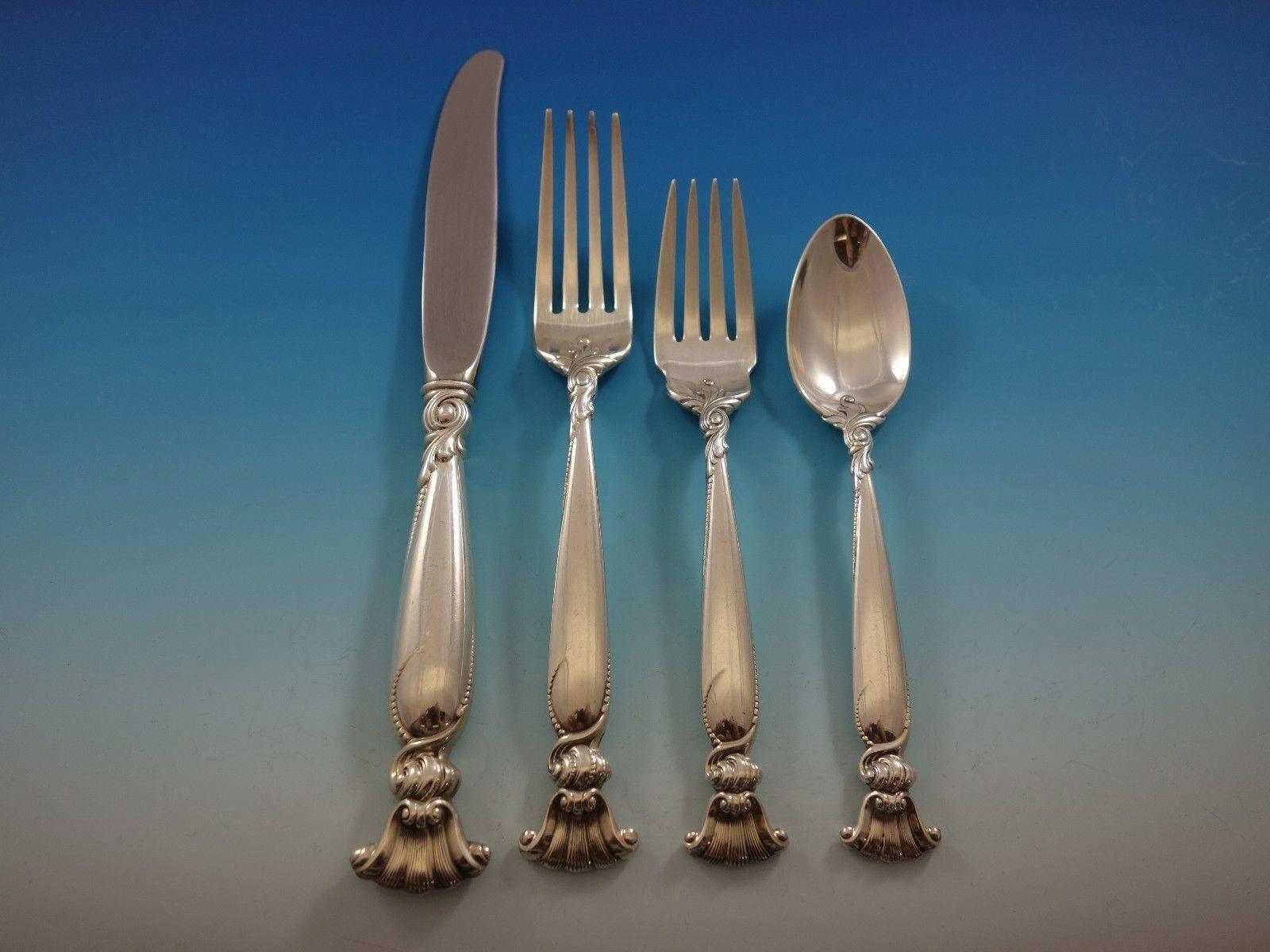 Romance of the Sea by Wallace Sterling Silver Flatware Set Service 40 Pieces In Excellent Condition For Sale In Big Bend, WI