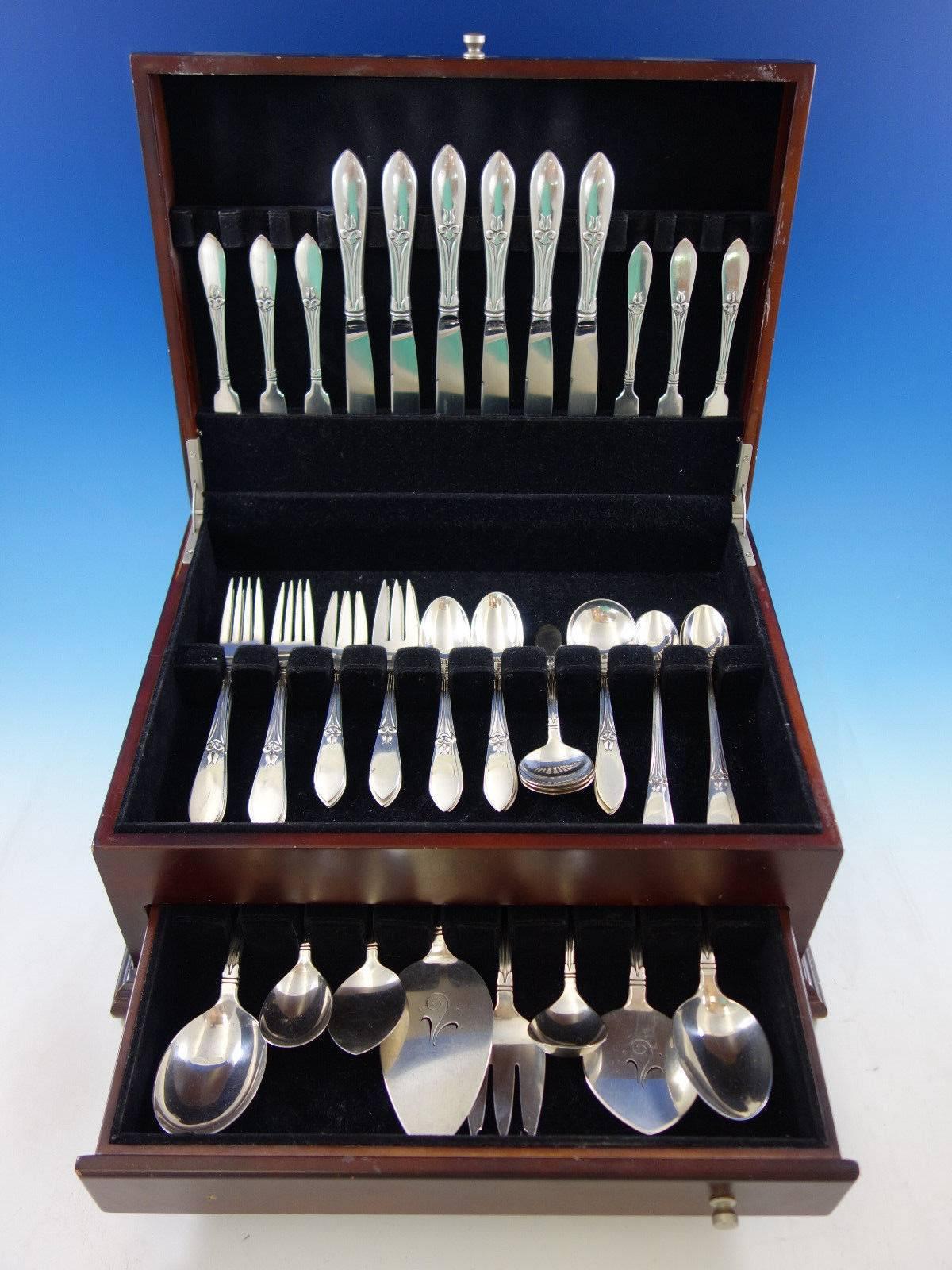 Tulipan by Frank Smith sterling silver flatware set of 50 pieces. Great starter set! This set includes: 

Six knives, 8 3/4