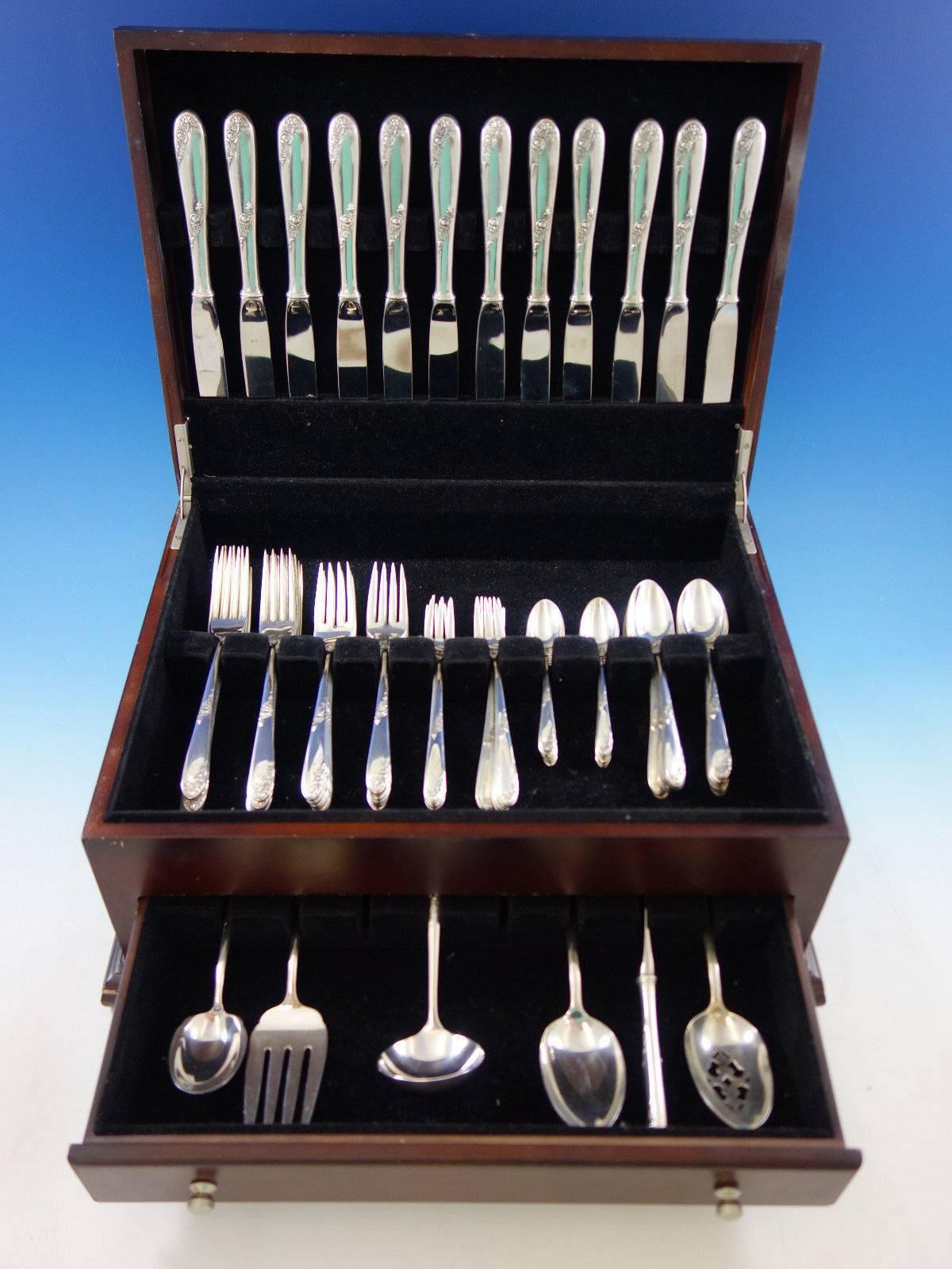 Sweetheart Rose by Lunt sterling silver flatware set, 78 pieces. This set includes: 

12 knives, 8 3/4