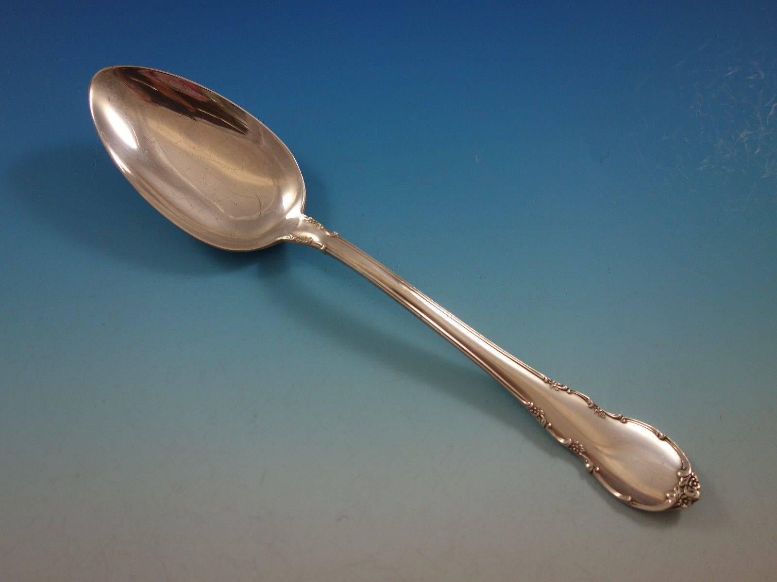20ième siècle Service de couverts en argent sterling moderne Victorian par Lunt, 27 pièces en vente