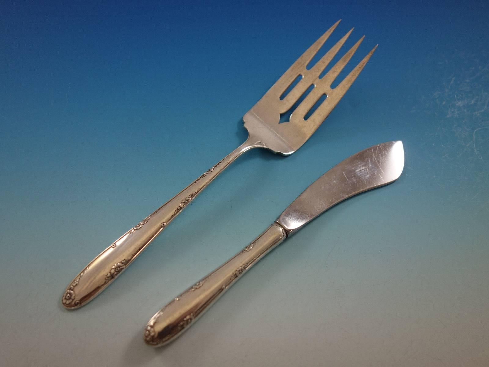 Argent sterling Service de couverts en argent sterling Madeira par Towle pour 12 personnes 58 pièces en vente