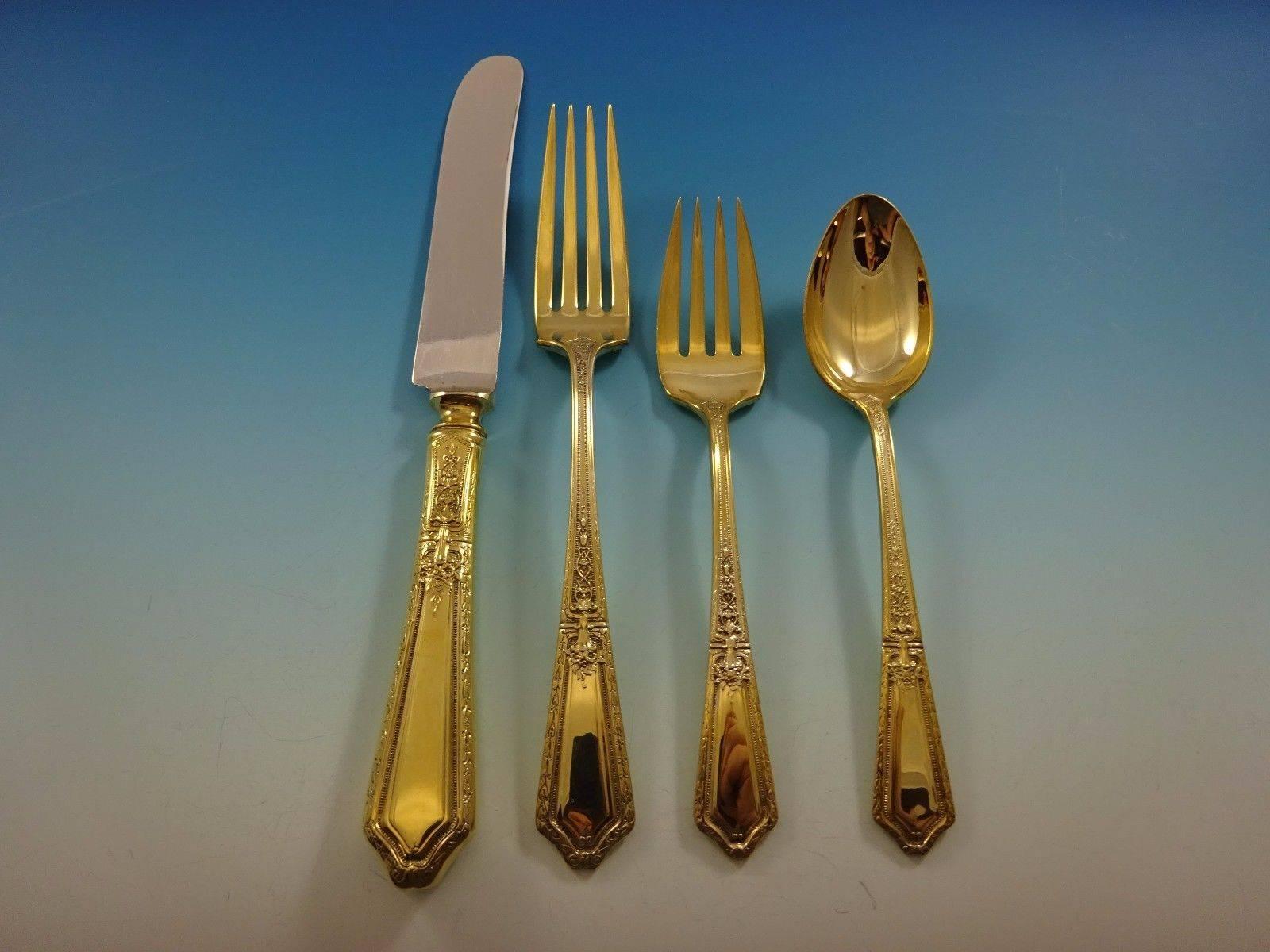 D'Orleans Gold by Towle sterling Silver flatware set - 32 pieces. Gold flatware is on trend and makes a bold statement on your table. This set is vermeil (completely gold-washed) and includes: 

Eight Knives, 9
