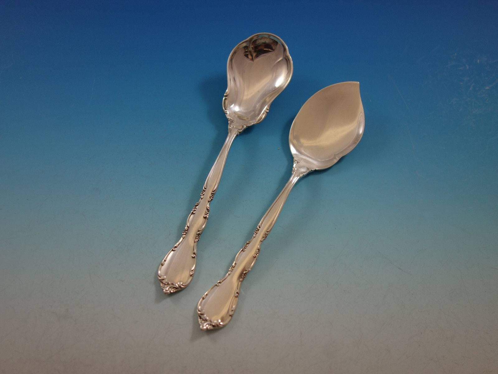 Mignonette by Lunt Sterling Silver Flatware Set for 8 Service 59 pieces In Excellent Condition For Sale In Big Bend, WI