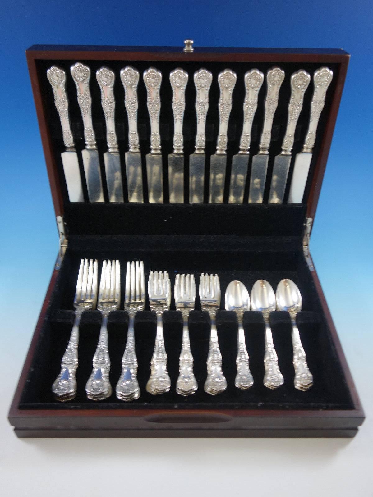 King George by Gorham shell motif sterling silver flatware set, 48 pieces. This set includes: 

12 dinner size knives, 9 3/4