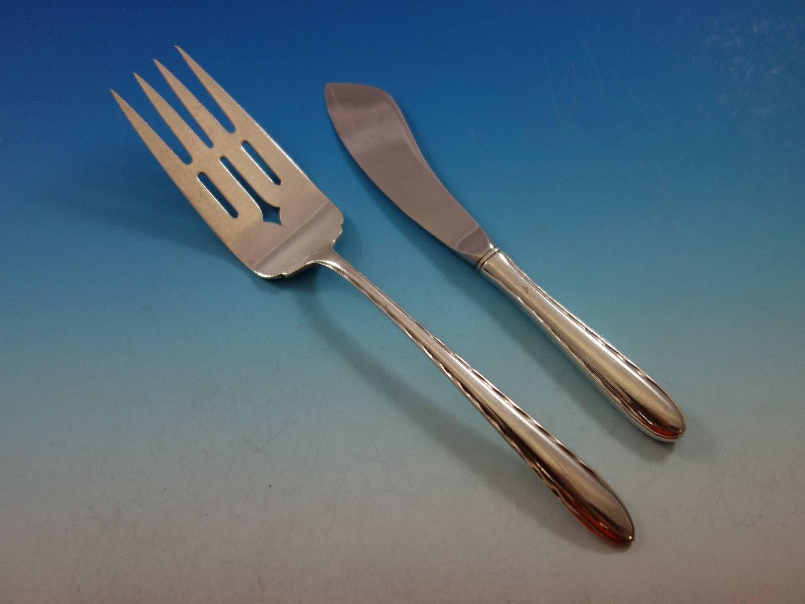 Ensemble de couverts en argent sterling pour 12 personnes 58 pièces Flutes par Towle en vente 1