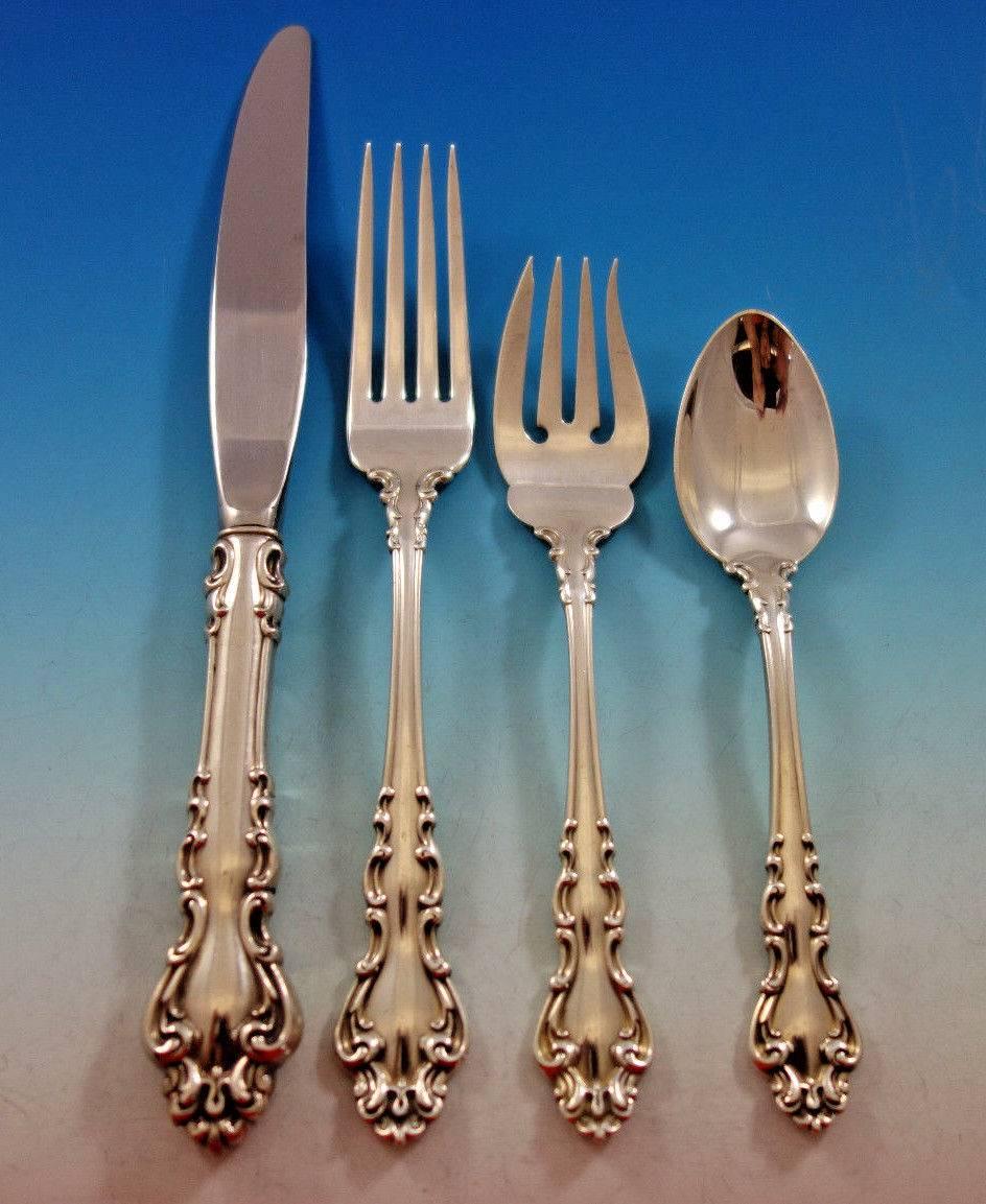 Spanish Baroque by Reed and Barton Sterling Silver Flatware Set 8 Service 32 Pcs In Excellent Condition For Sale In Big Bend, WI