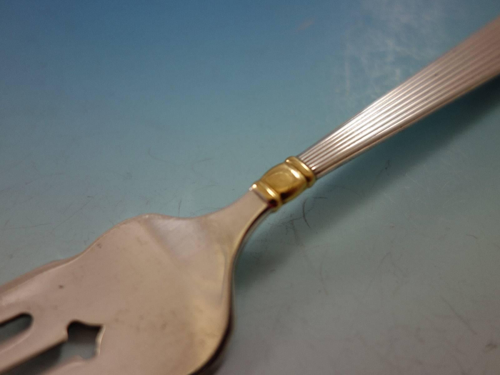 Argent sterling Service de couverts en argent sterling pour 8 personnes, 40 pièces, Ashmont Gold par R&B en vente