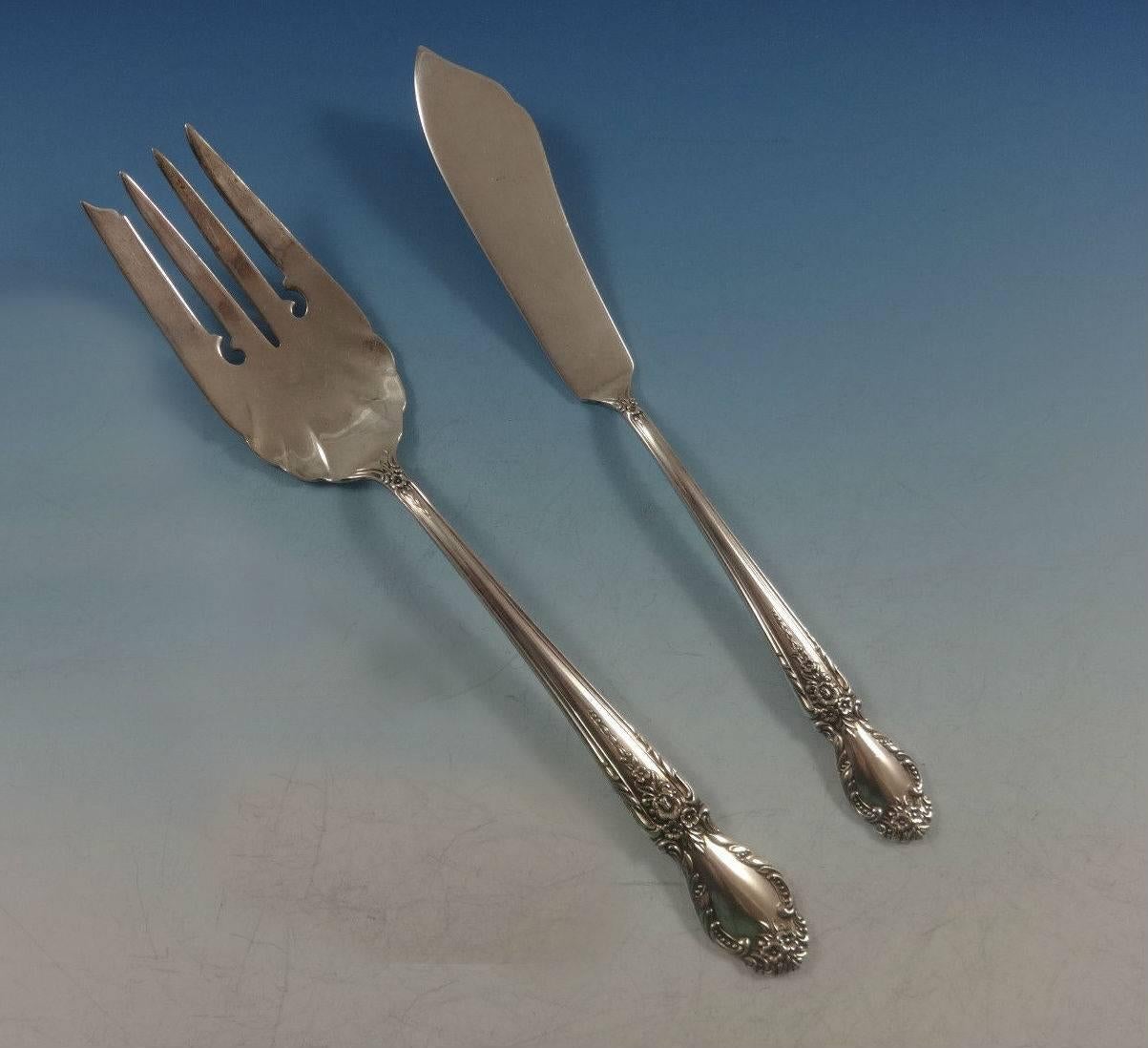 Brocade by International Sterling Silver Flatware Set Service 65 Pieces In Excellent Condition For Sale In Big Bend, WI