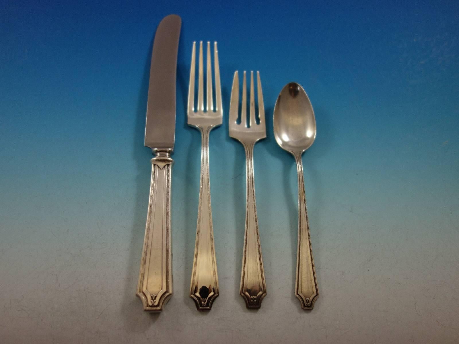 King Albert by Whiting sterling silver flatware set, 46 pieces. This set includes: 

Eight knives, 8 5/8