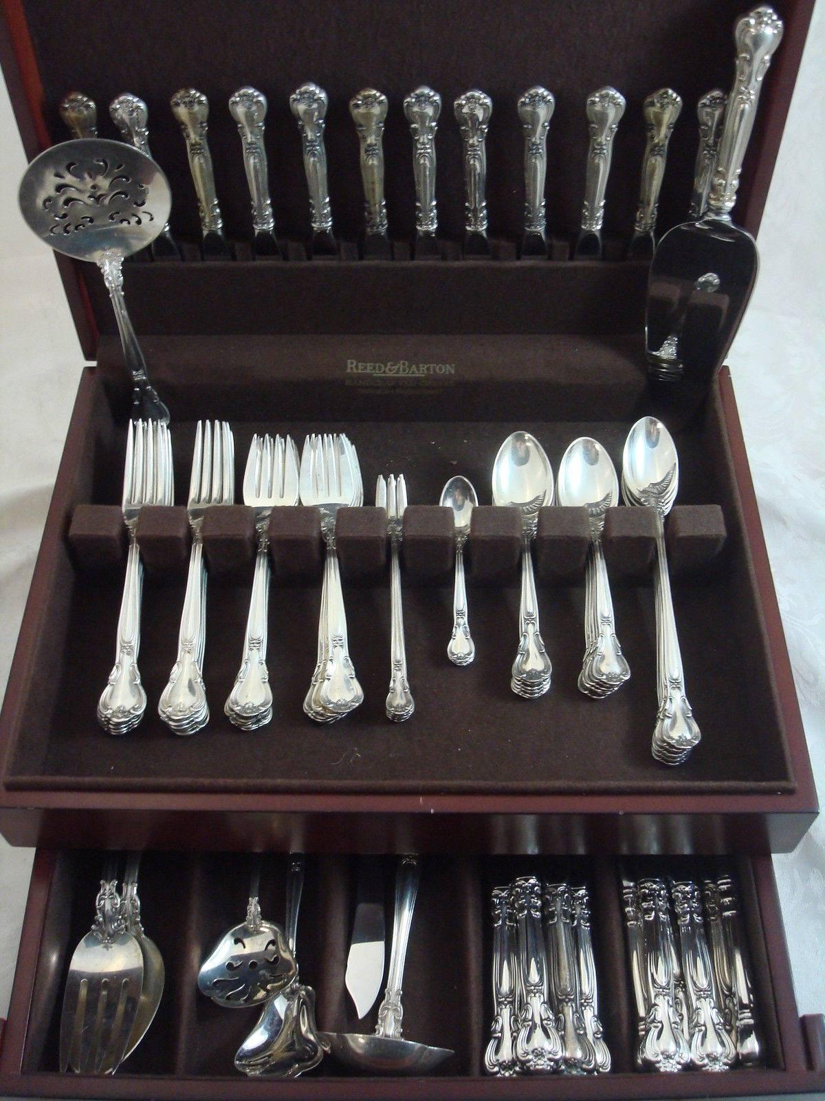 Chantilly BY Gorham sterling silver flatware set, 108 pieces. This set includes: 

12 knives modern, 8 7/8
