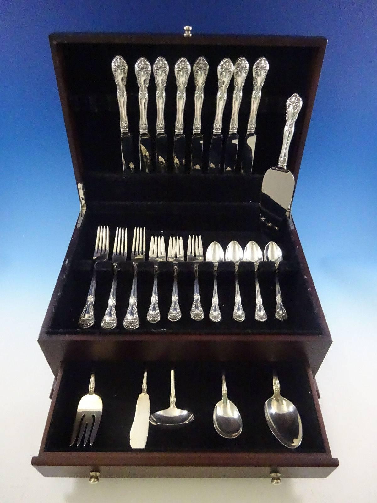 Chateau Rose by Alvin sterling silver dinner size flatware set, 38 pieces. This set includes: 

eight dinner size knives, 9 1/2