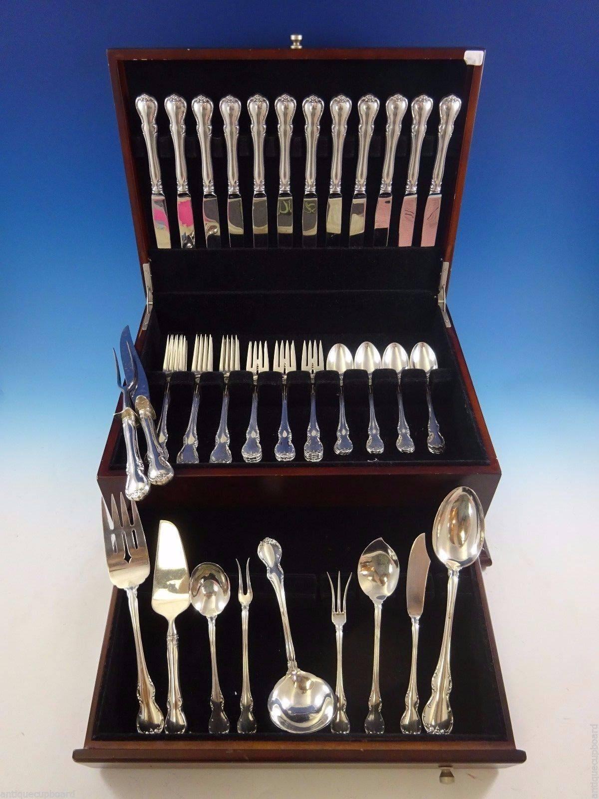 French Provincial by Towle sterling silver flatware set, 59 pieces. This set includes: 

12 knives, 8 7/8