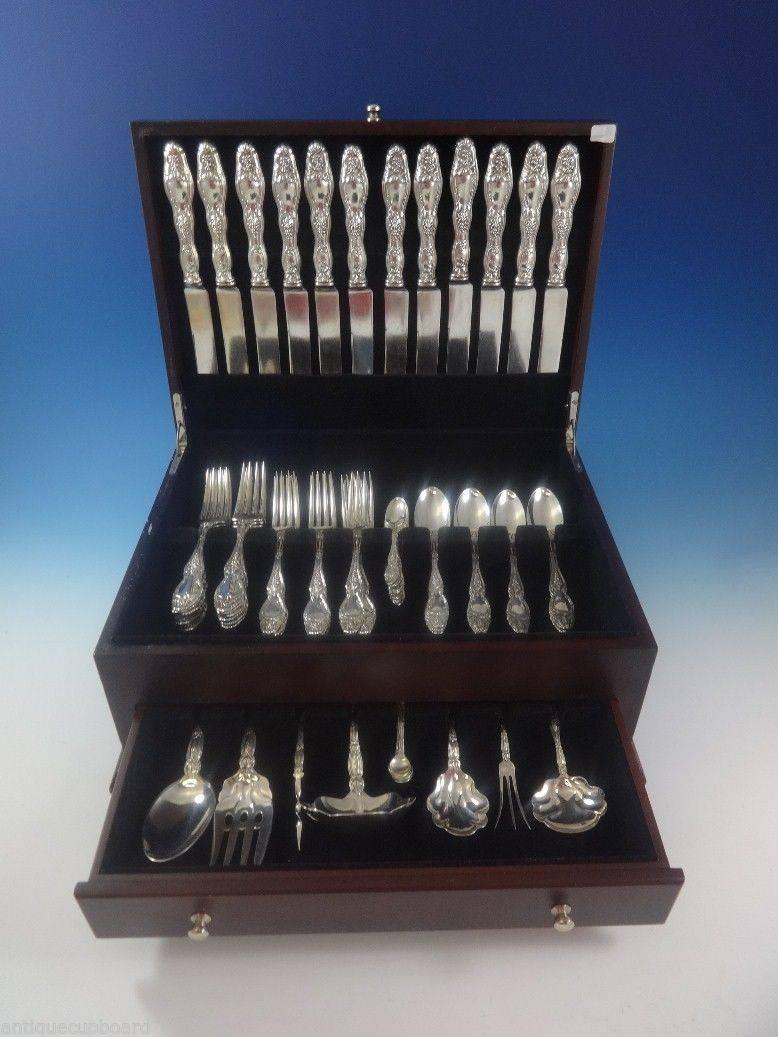 Cloeta by International sterling silver dinner size flatware set of 76 pieces with beautiful grape motif. This set includes: 12 dinner knives, 10