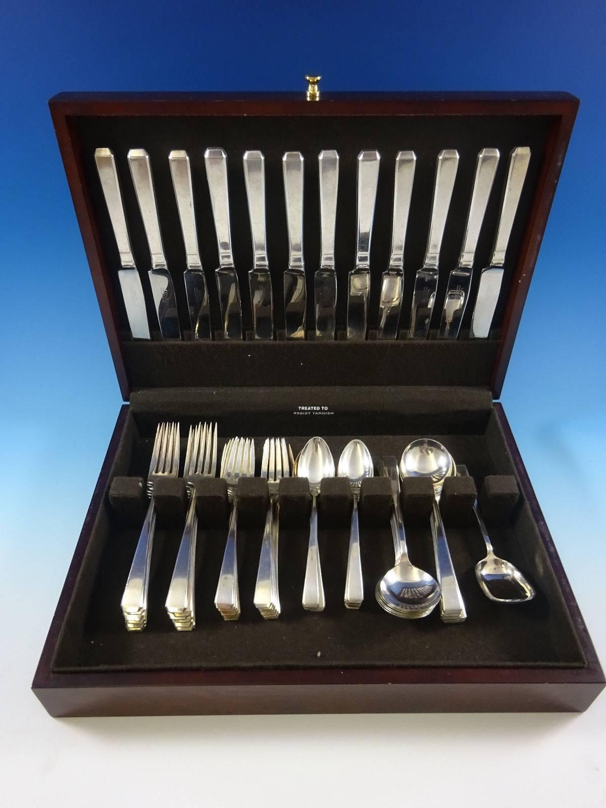 Craftsman by Towle sterling silver flatware set of 61 pieces. This set includes: 12 knives, 8 7/8