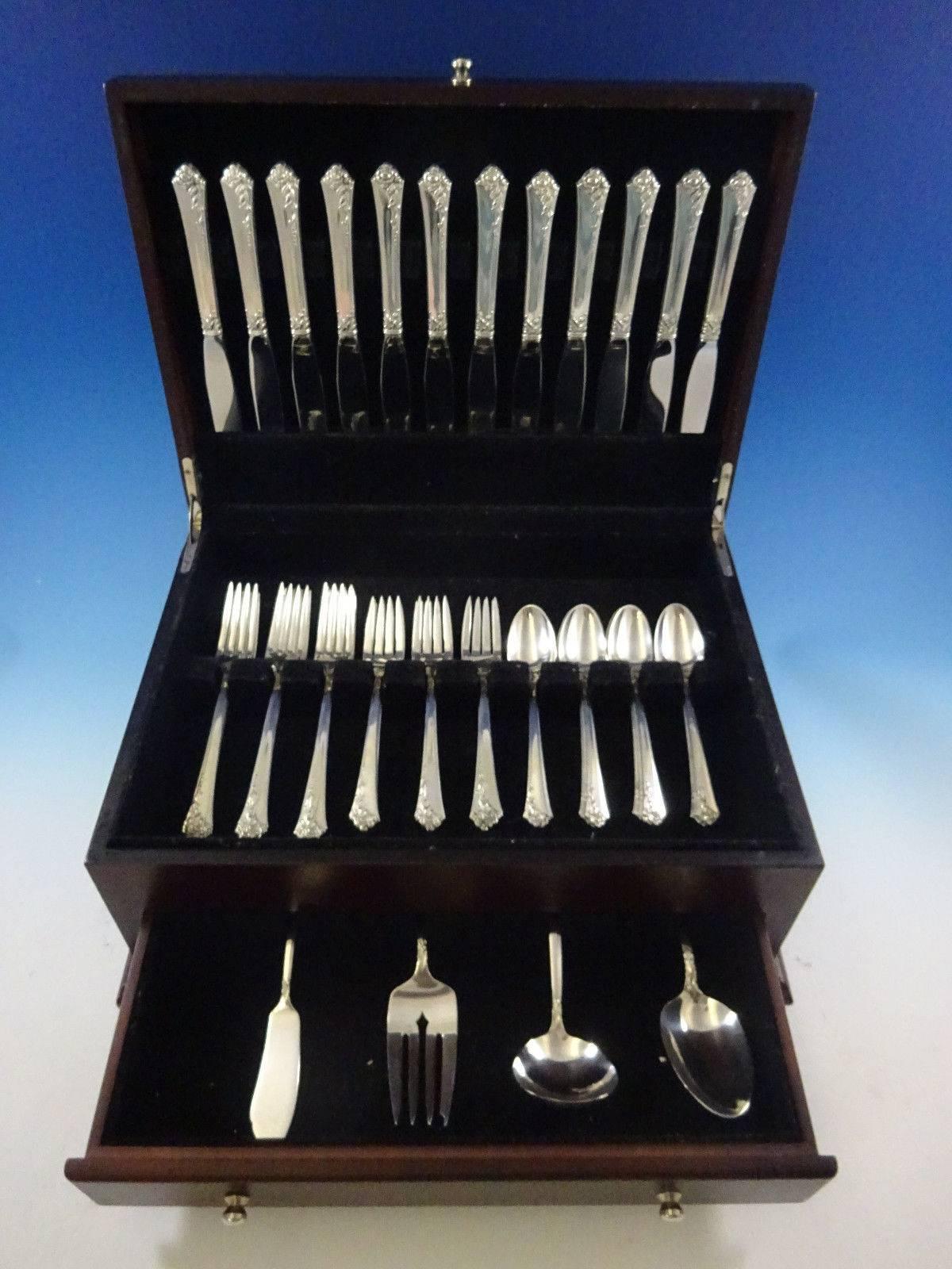 Damask Rose by Oneida sterling silver flatware set, 52 pieces. This set includes: 

12 knives, 8 3/4
