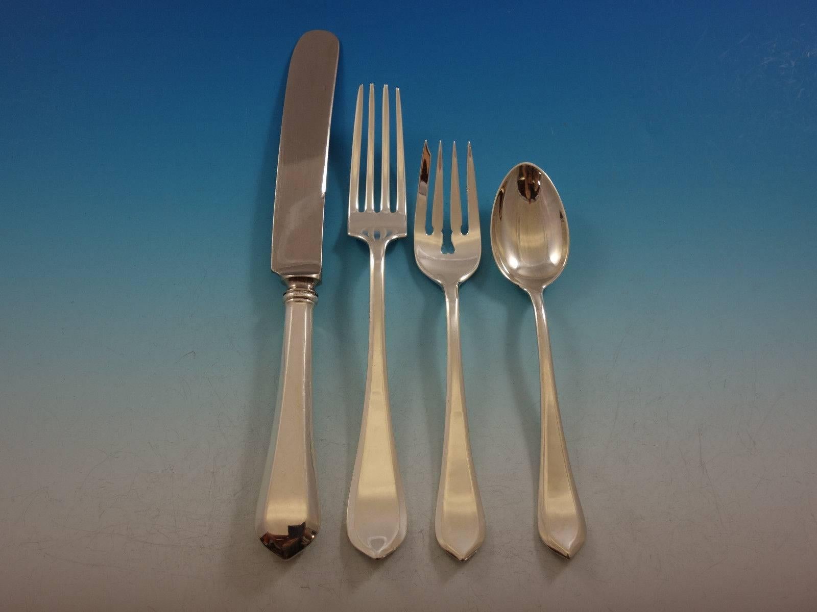Old London Plain by Gorham sterling silver flatware set, 125 pieces. This set is simple and timeless and includes: 

12 knives, 8 1/2