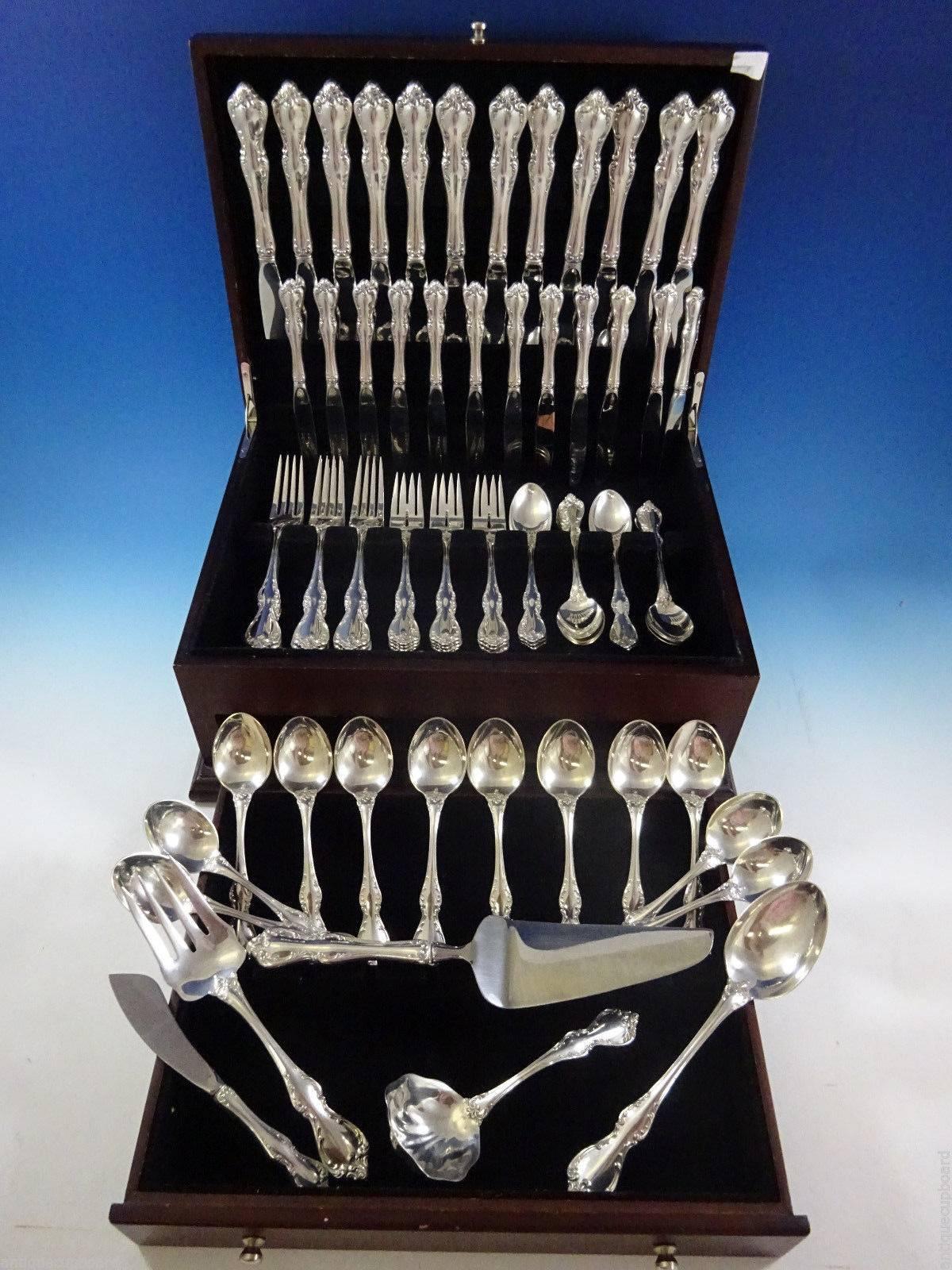 Set di posate Debussy by towle in argento sterling - 77 pezzi. Questo set comprende: 

12 coltelli da pranzo da 9,5/8