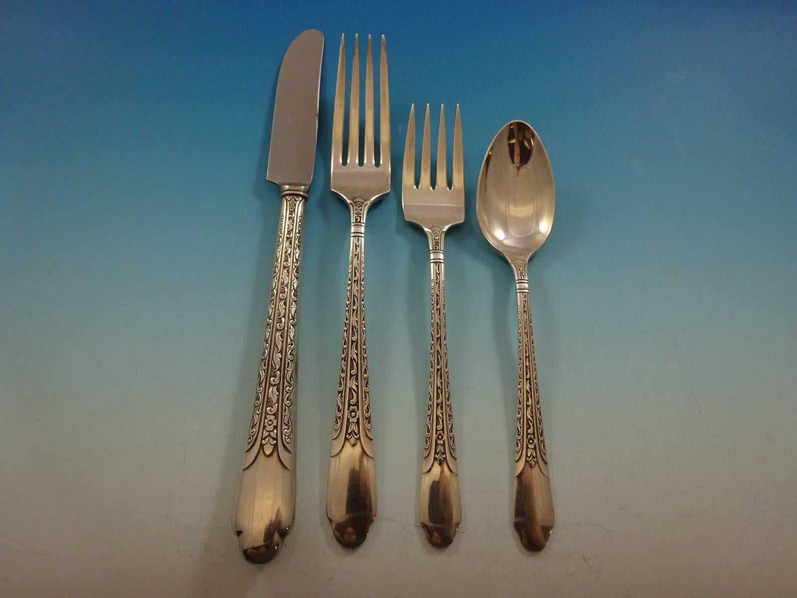 Elegance by International Sterling Silver Flatware Set Service 30 Pcs Grille In Excellent Condition For Sale In Big Bend, WI