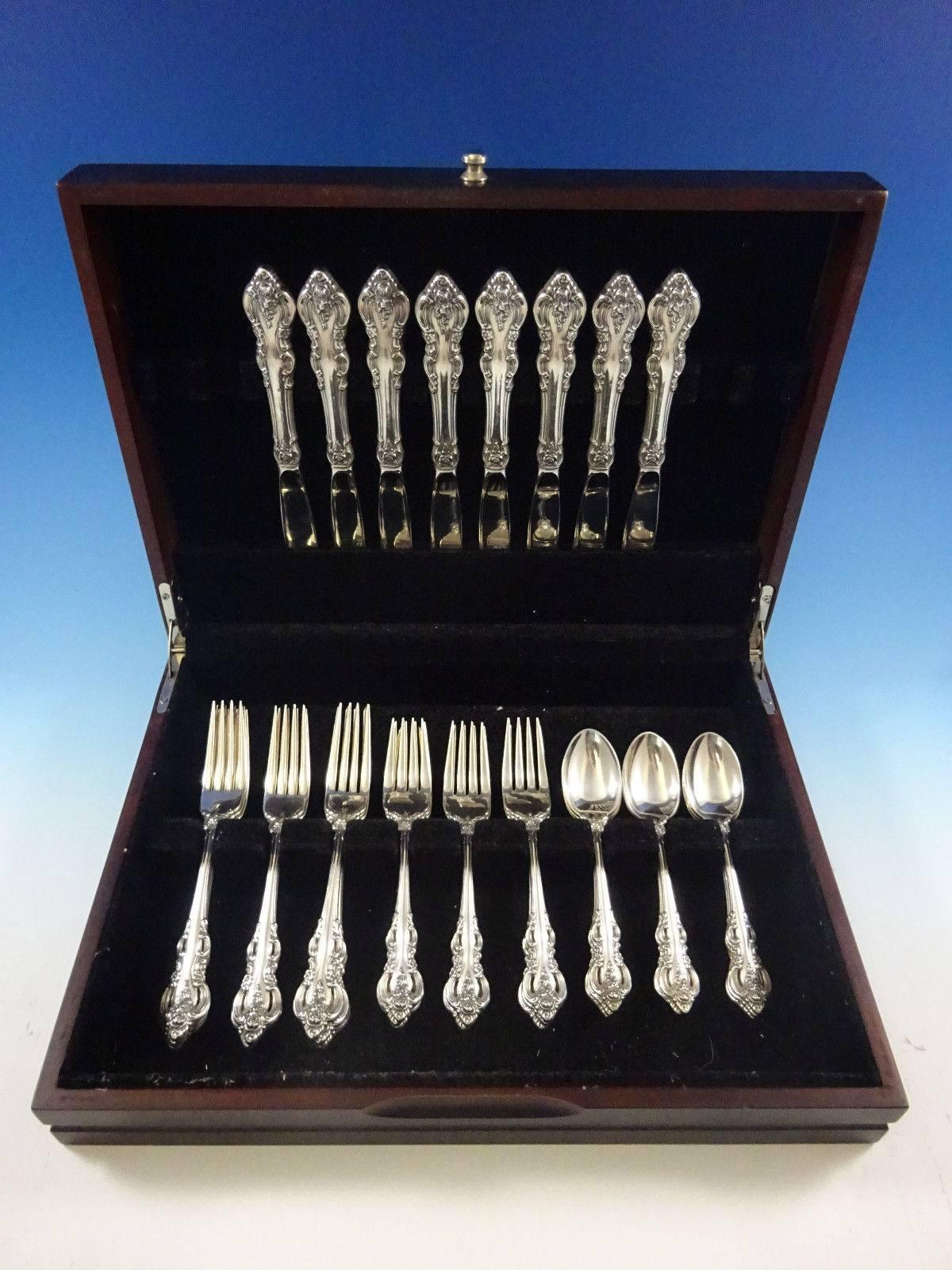 El grandee by Towle Sterlingsilber-Bestecksatz 32 Teile. Dieses Set enthält: 

acht Messer, 9