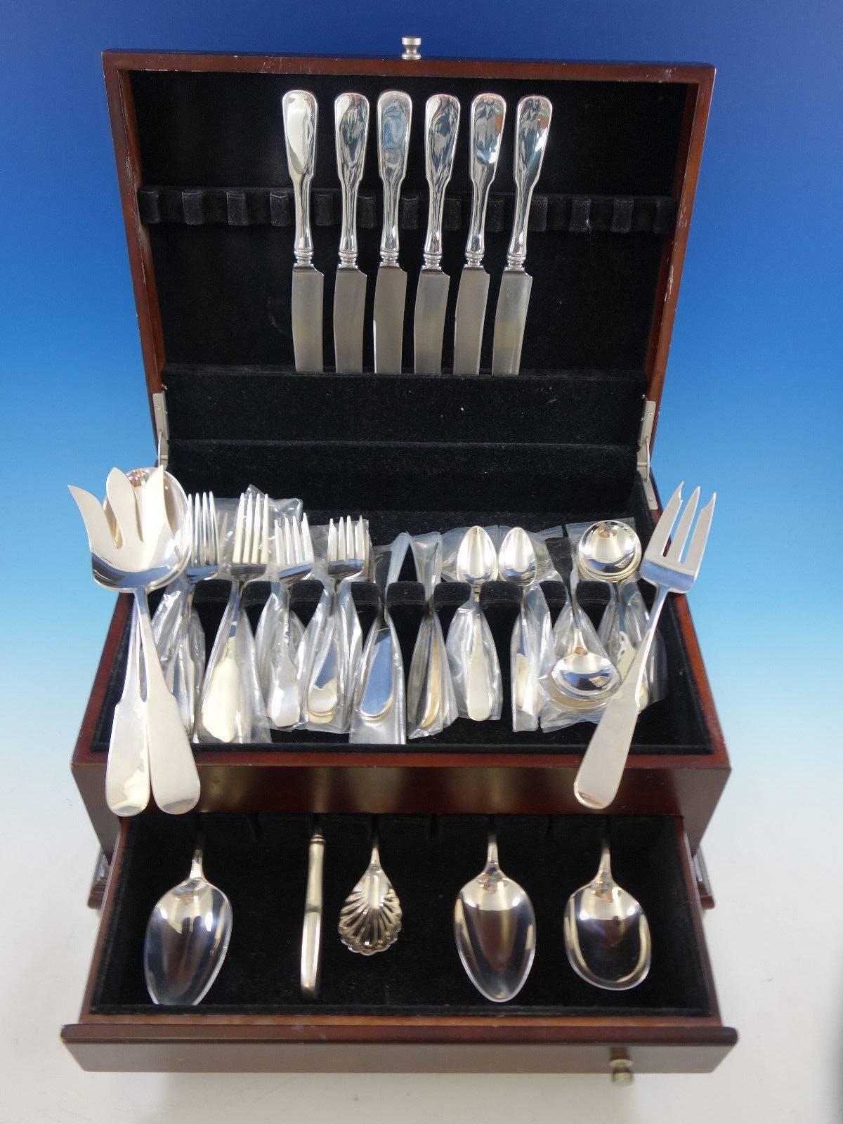 Moulton by Old Newbury Crafters sterling silver flatware set, 44 pieces. This set includes: six knives, 8 7/8" (Sturbridge by Onc), six dinner forks, 7 7/8", six salad forks, 6 3/4", six teaspoons, 5 7/8", six cream soup spoons,