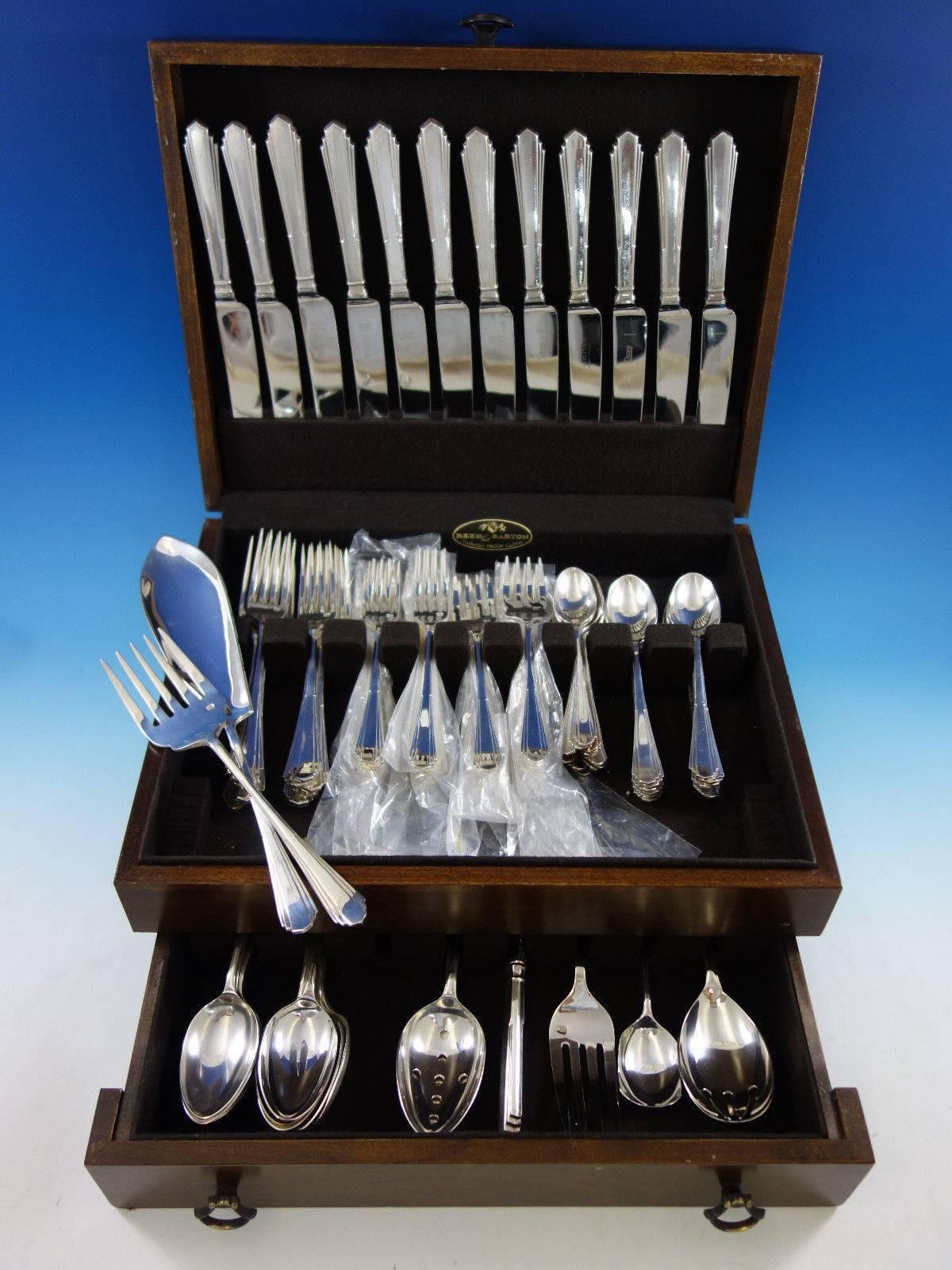 Lisa by Samuel Peace Sheffield England silver plated flatware set, 93 pieces. This set includes: 

12 knives, 9 1/8