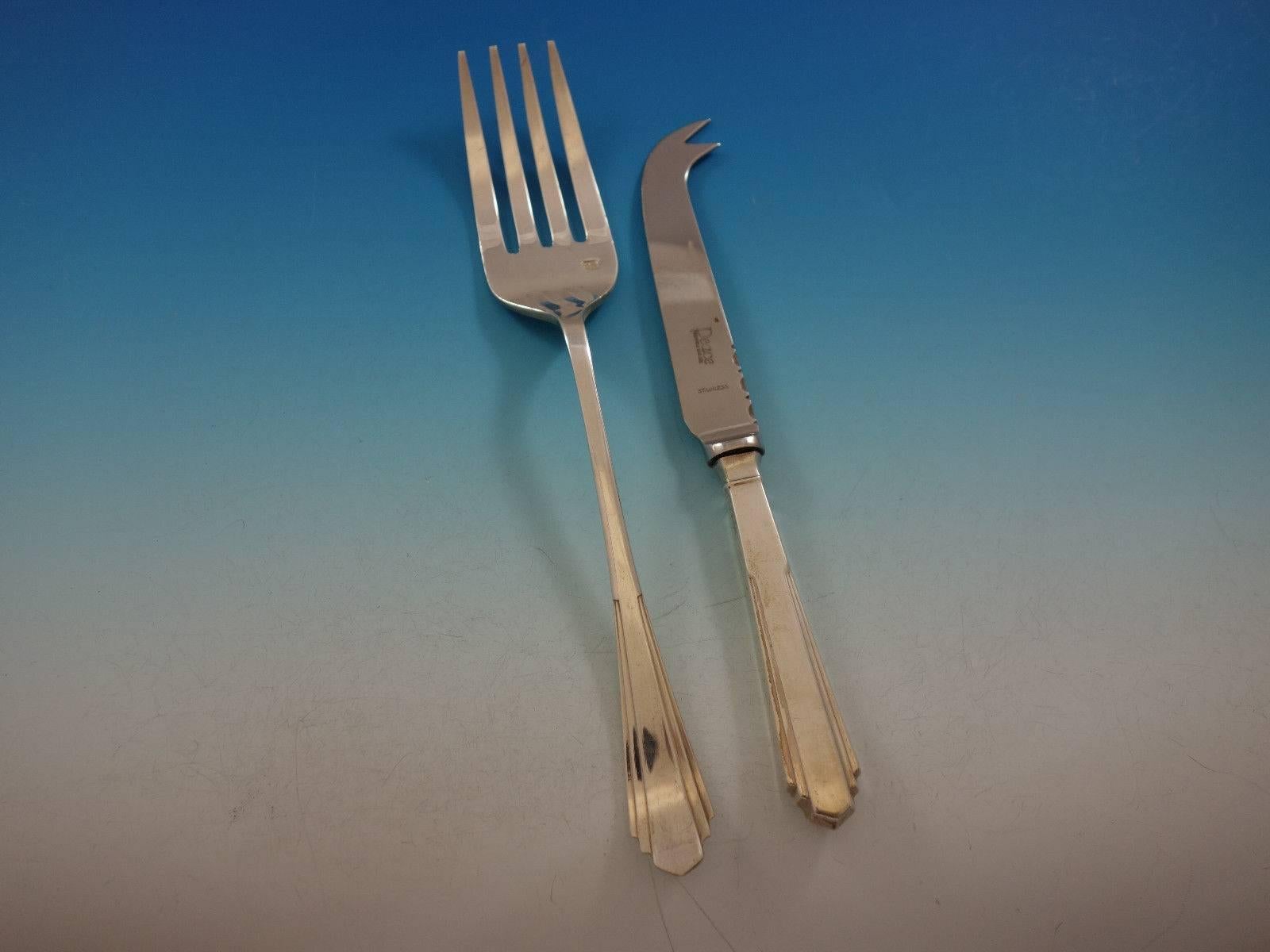 Plaqué argent Service de couverts en argent 93 pièces Lisa par Samuel Peace Sheffield, Angleterre en vente
