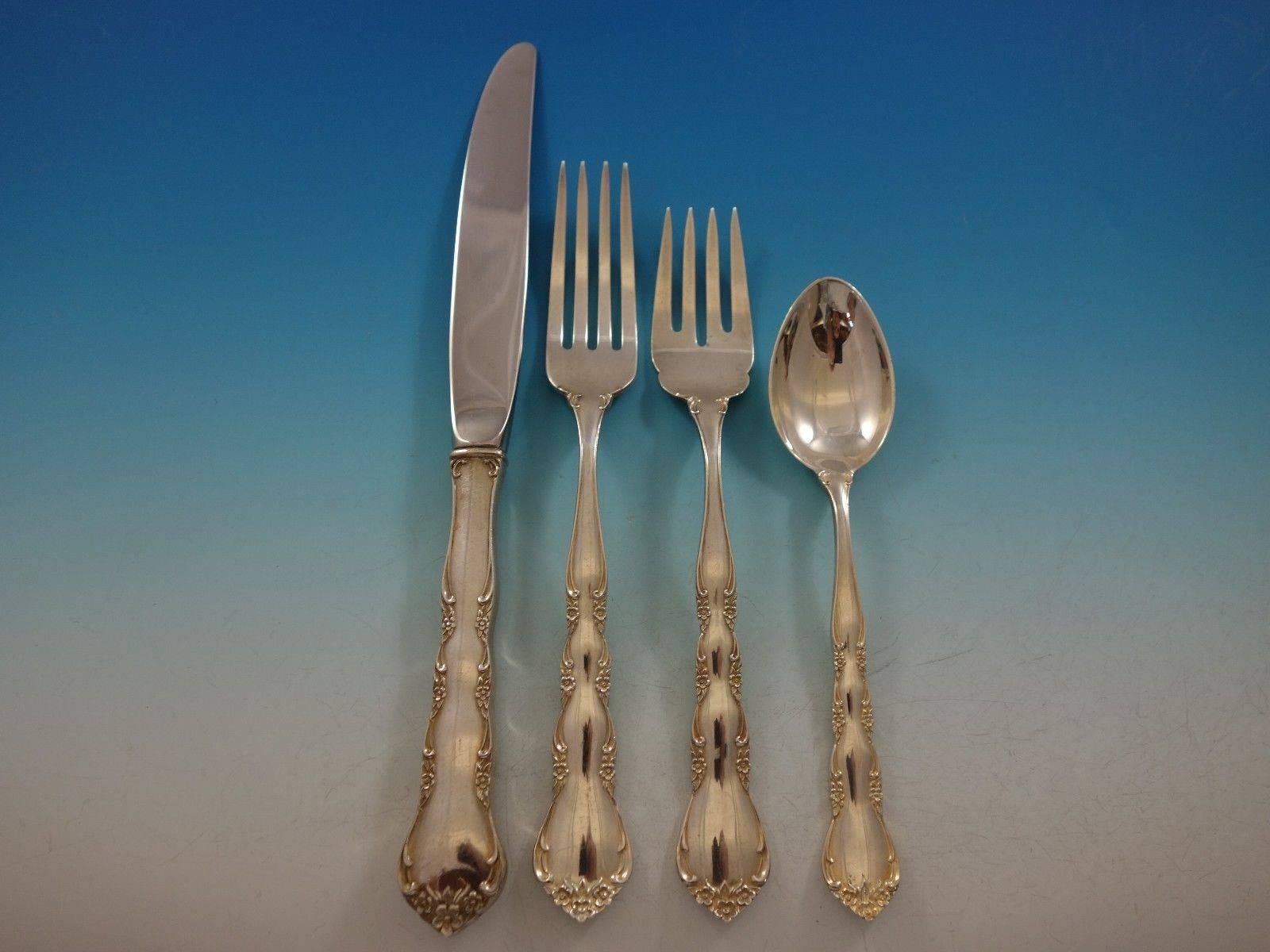 Cheryl by Kirk sterling silver flatware set, 46 pieces. This set includes: 

Eight knives, 9