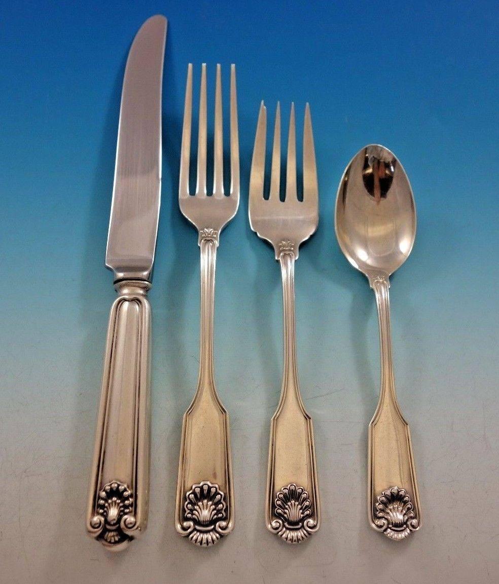 Fiddle Shell by Frank Smith Sterling Silver Flatware Set for 8 Service 32 pcs In Excellent Condition For Sale In Big Bend, WI