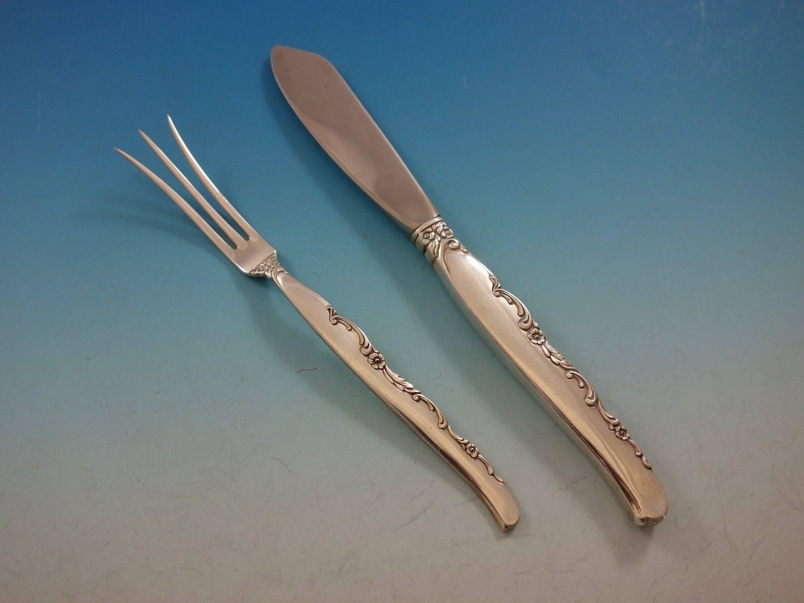 20th Century Flower Lane by Oneida Sterling Silver Flatware Set for 8 Service 39 pieces For Sale