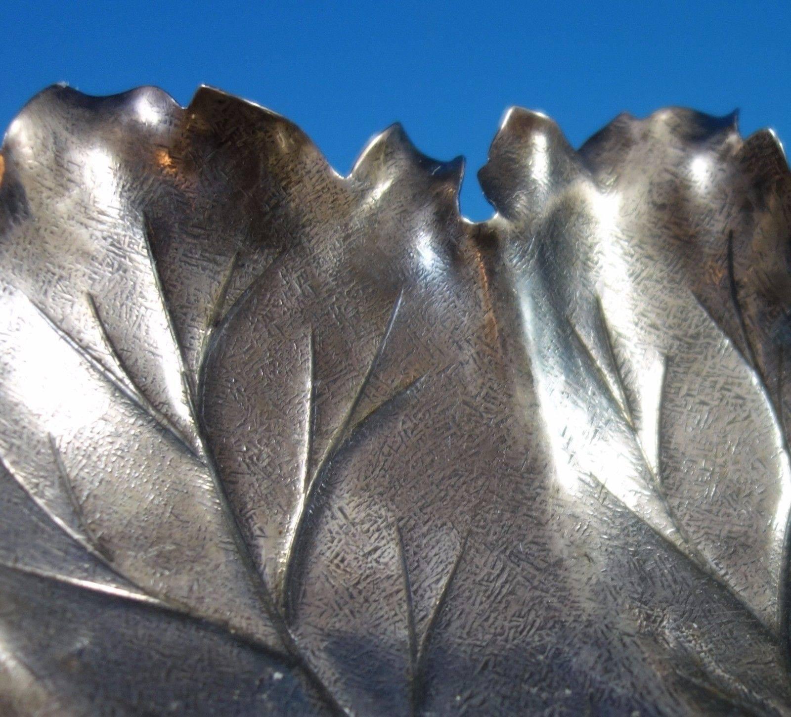 Large Buccellati Italian Sterling Silver Leaf Bowl In Excellent Condition In Big Bend, WI