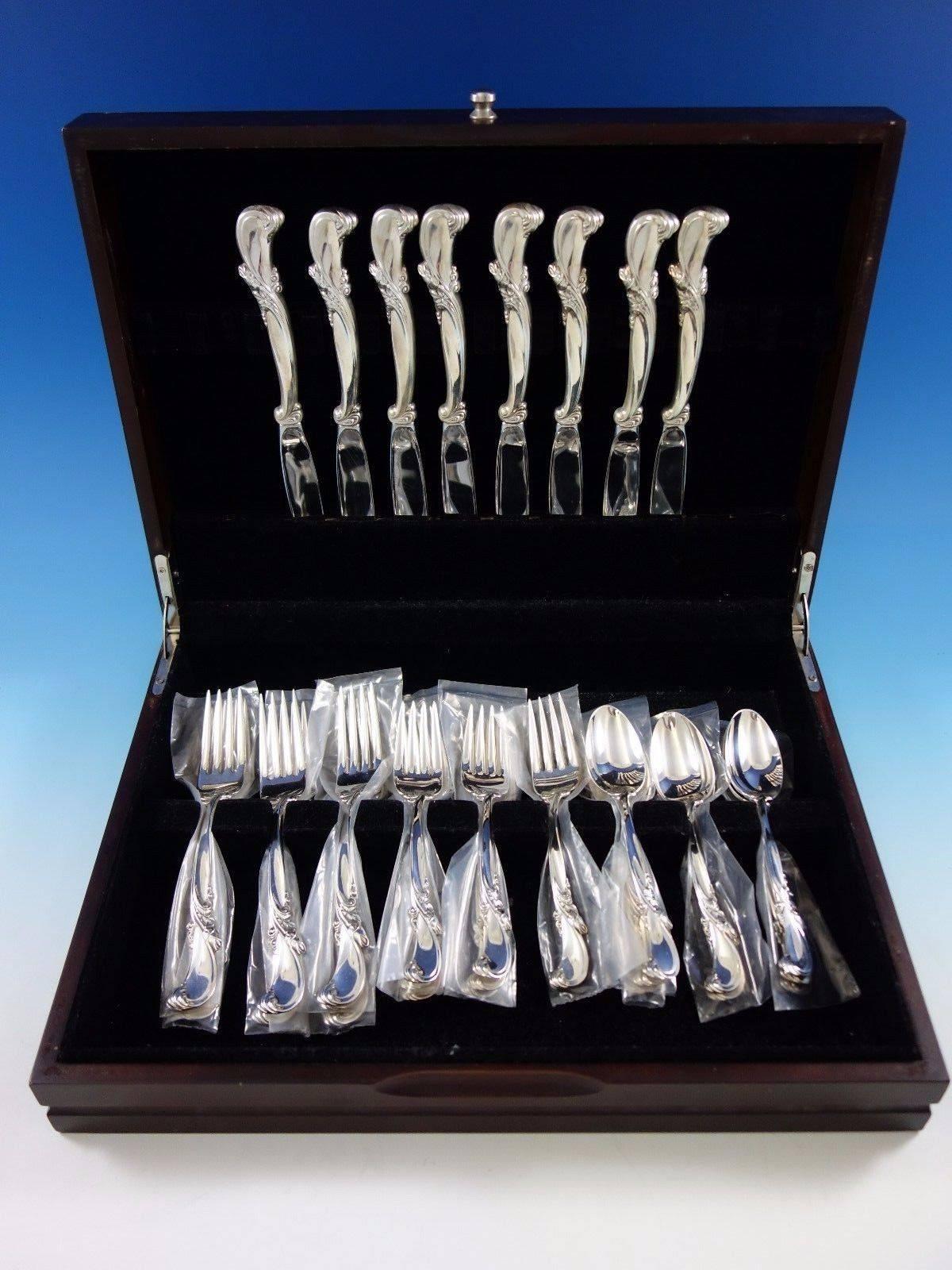 Waltz of spring by Wallace sterling silver flatware set, 32 pieces. This set includes: 

eight knives, 8 5/8
