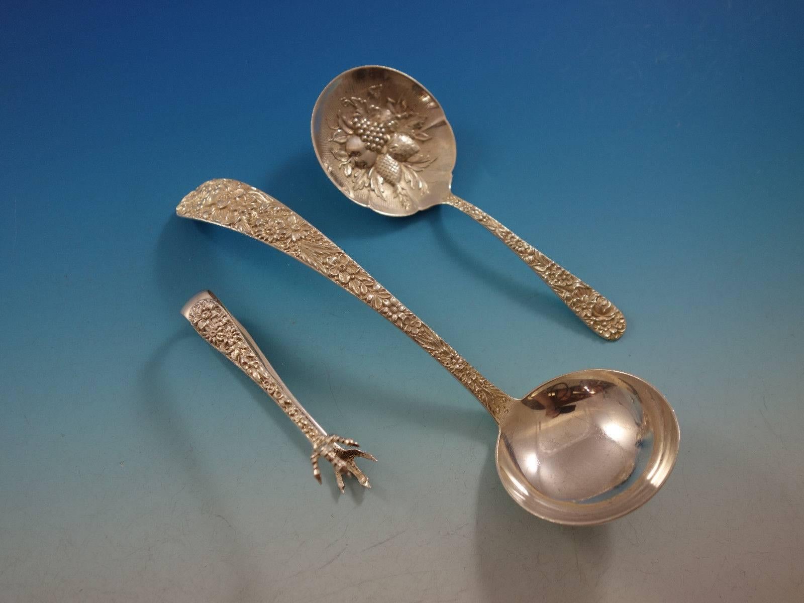 Repousse by Kirk Sterling Silver Flatware Set for 12 Service 134 Pieces Dinner In Excellent Condition In Big Bend, WI