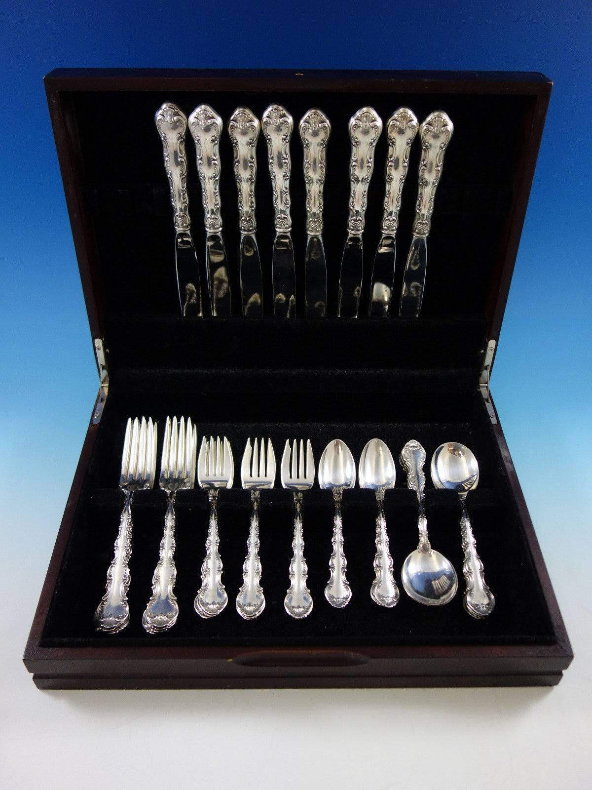 Strasbourg by Gorham sterling silver flatware set, 40 pieces. This set includes: 

eight dinner size knives, 9 3/4