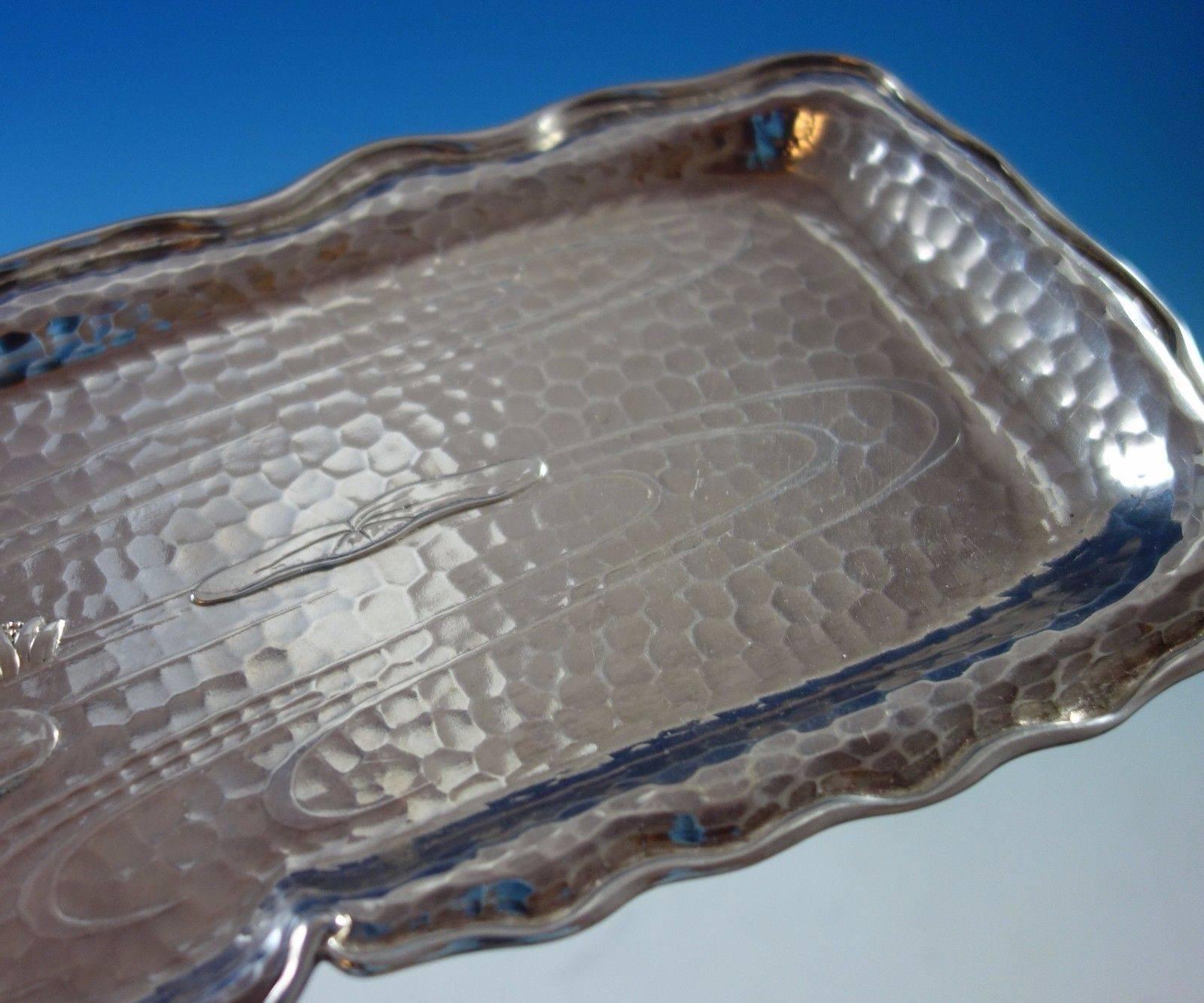 Lap over Edge Hammered by Tiffany & Co Sterling Silver Tray with Crab Hollowware In Excellent Condition In Big Bend, WI