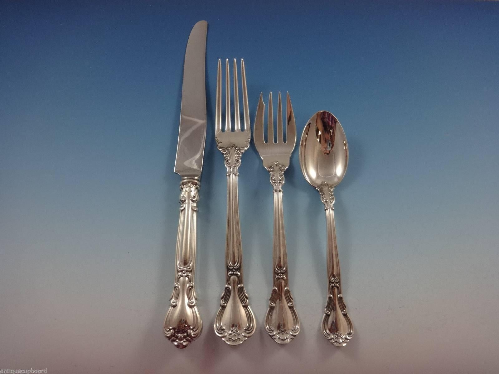 Chantilly by Gorham Sterling Silver Dinner Flatware Set for 18, 165 Pieces In Excellent Condition In Big Bend, WI