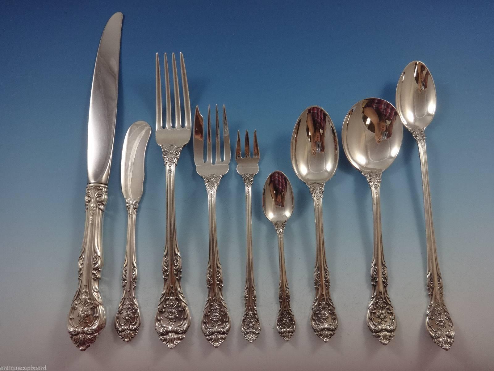 The King Edward pattern lends a regal flair to your table décor. Intricately sculpted handles reflect superior Gorham design and craftsmanship.

WONDERFUL KING EDWARD BY GORHAM Sterling Silver DINNER SIZE flatware set - 120 pieces. This set