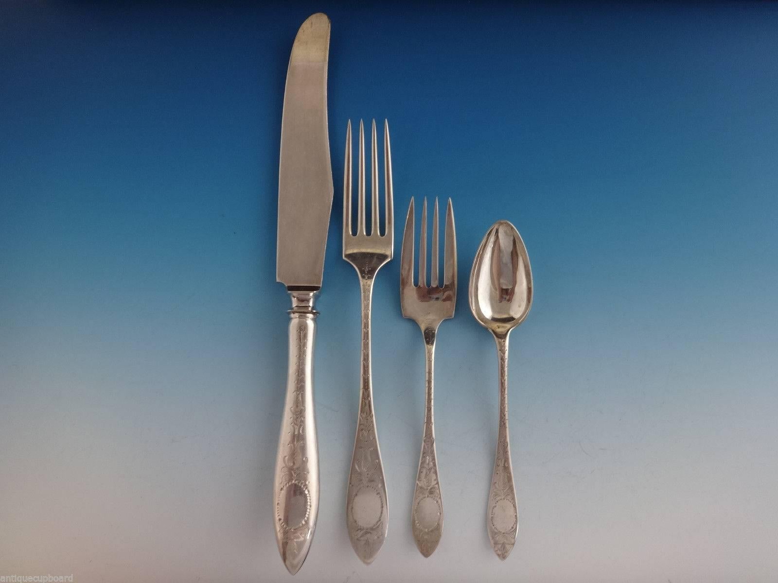 Set di posate in argento Lafayette Engraved by Towle Servizio 110 pezzi In condizioni ottime in vendita a Big Bend, WI
