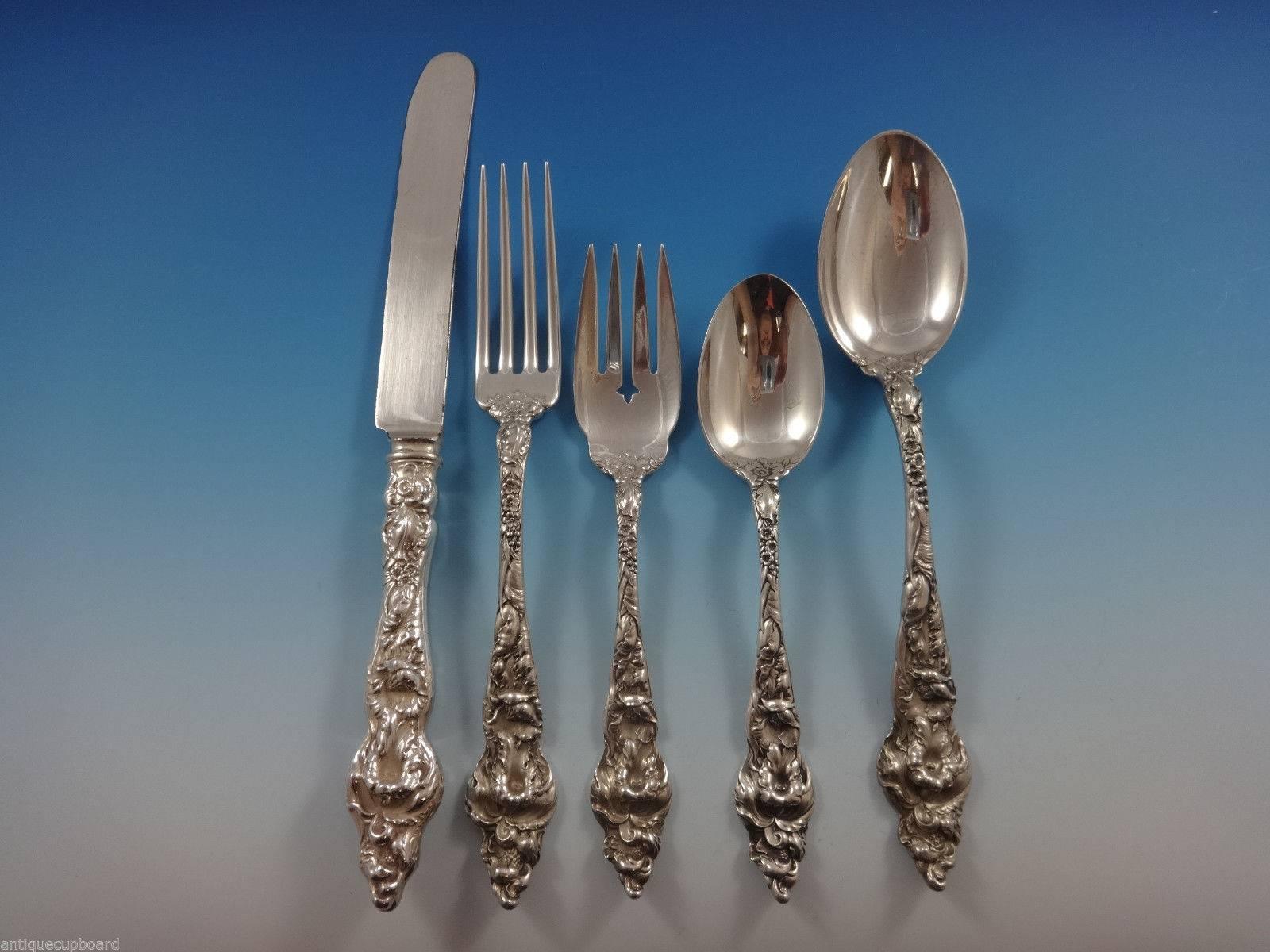 Les Six Fleurs by Reed & Barton Sterling Silver Flatware Set Service, 60 Pieces In Excellent Condition In Big Bend, WI