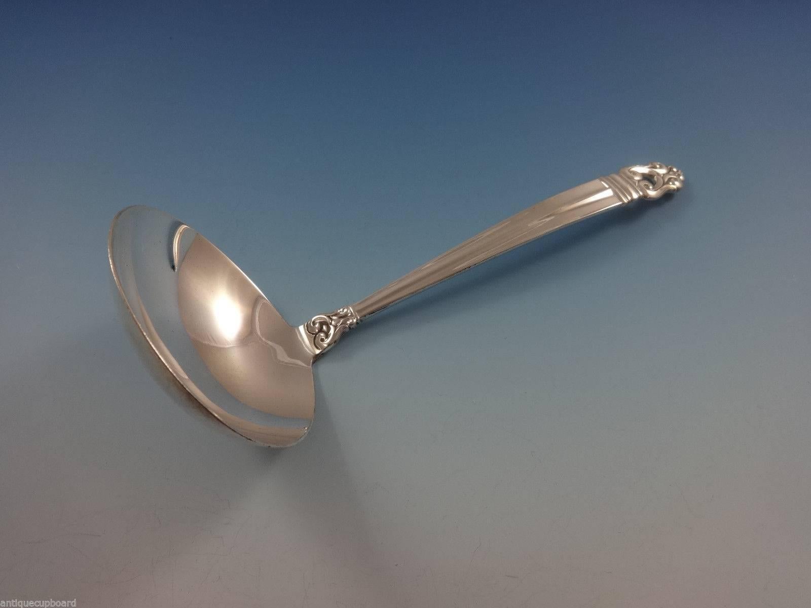 Cubertería para ocho personas Royal Danish by International Sterling Silver, 61 piezas Plata esterlina en venta