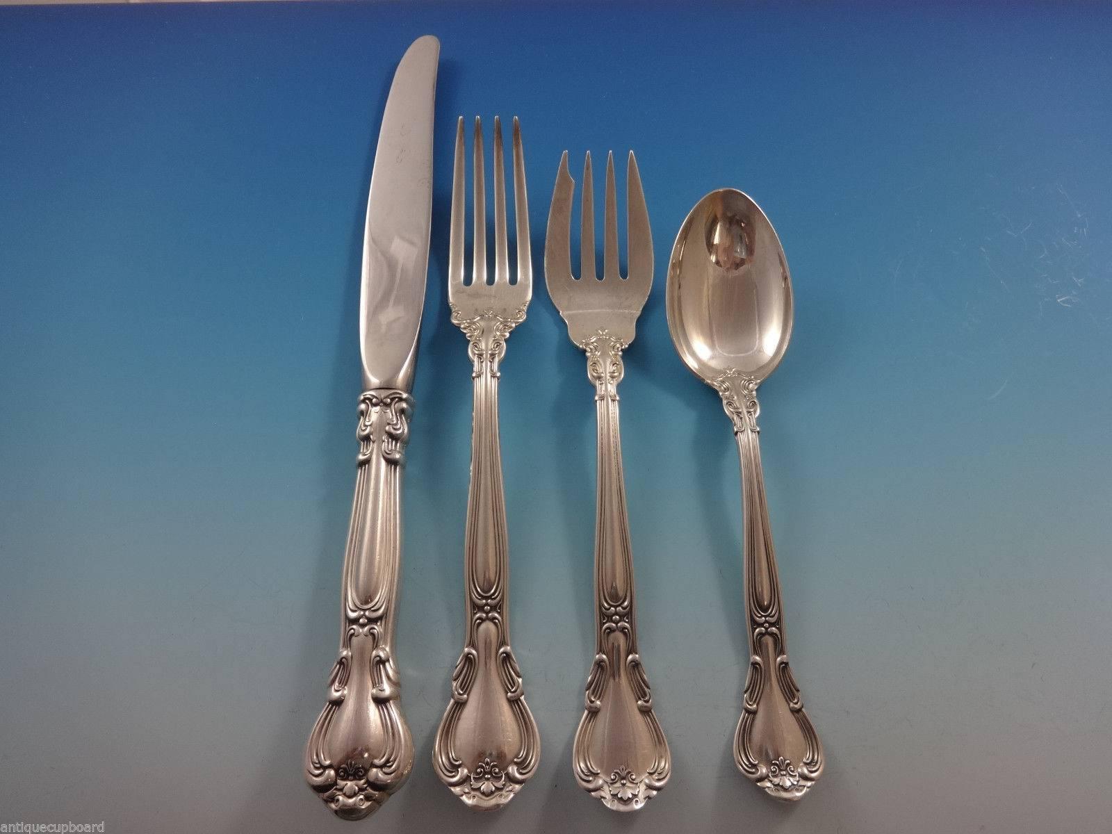 Chantilly by Gorham Sterling Silver Flatware Set for 12, 65 Pieces In Excellent Condition In Big Bend, WI