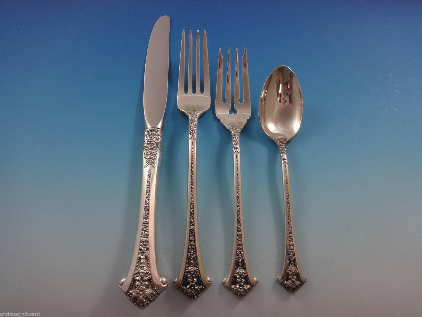 Classic Bouquet by Gorham Sterling Silver Flatware Set, 45 Pieces In Excellent Condition In Big Bend, WI