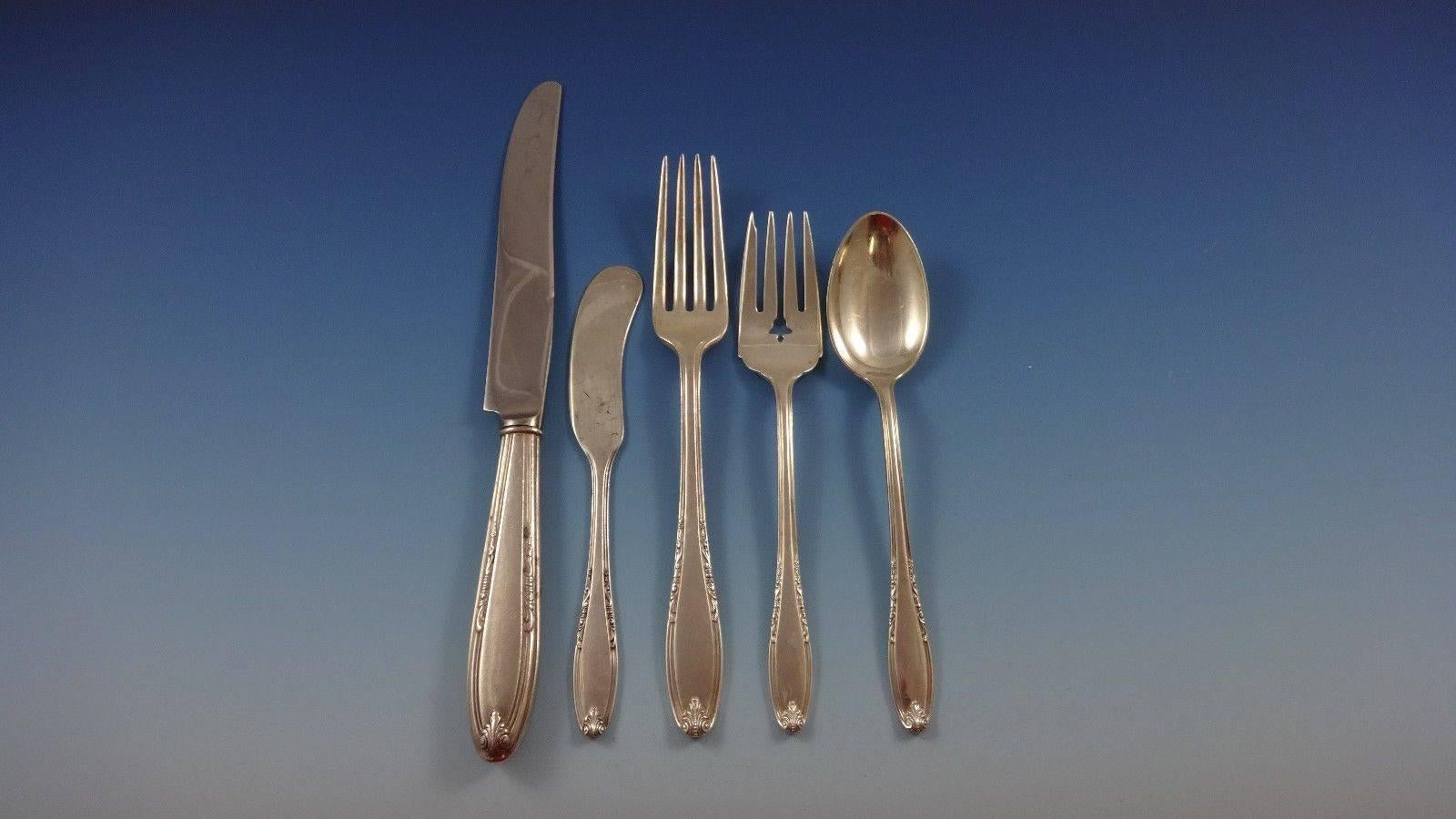 LEONORE BY MANCHESTER Sterling Silver flatware set - 30 pieces. Great starter set! 

This set includes:

6 KNIVES, 8 3/4