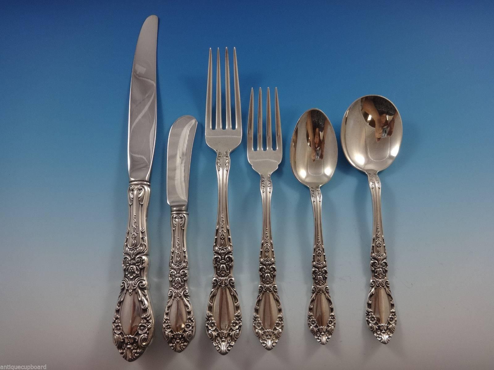 Beautiful large and heavy Prince Eugene by Alvin sterling silver dinner size flatware set of 72 pieces. This set includes: 12 dinner size knives, 9 3/4