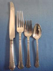 Shamrock V by Gorham Sterling Silver Flatware Dinner Service Set 100 Pieces