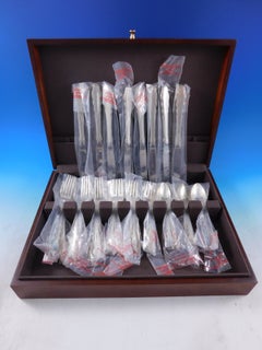 English Provincial Reed & Barton Sterling Silver Flatware Set Service 32 pcs New