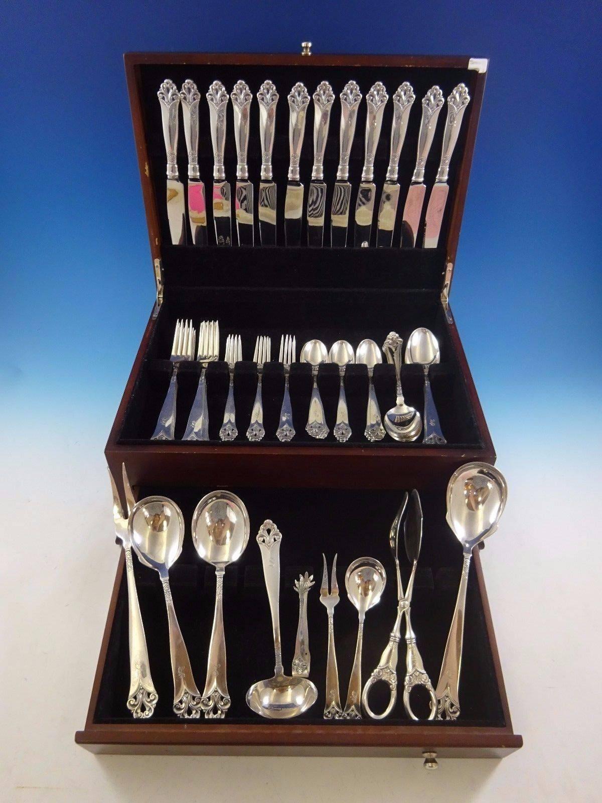 Lillemor by Marthinsen sterling silver dinner size flatware set of 69 pieces. This set includes:

12 dinner size knives, 9 5/8