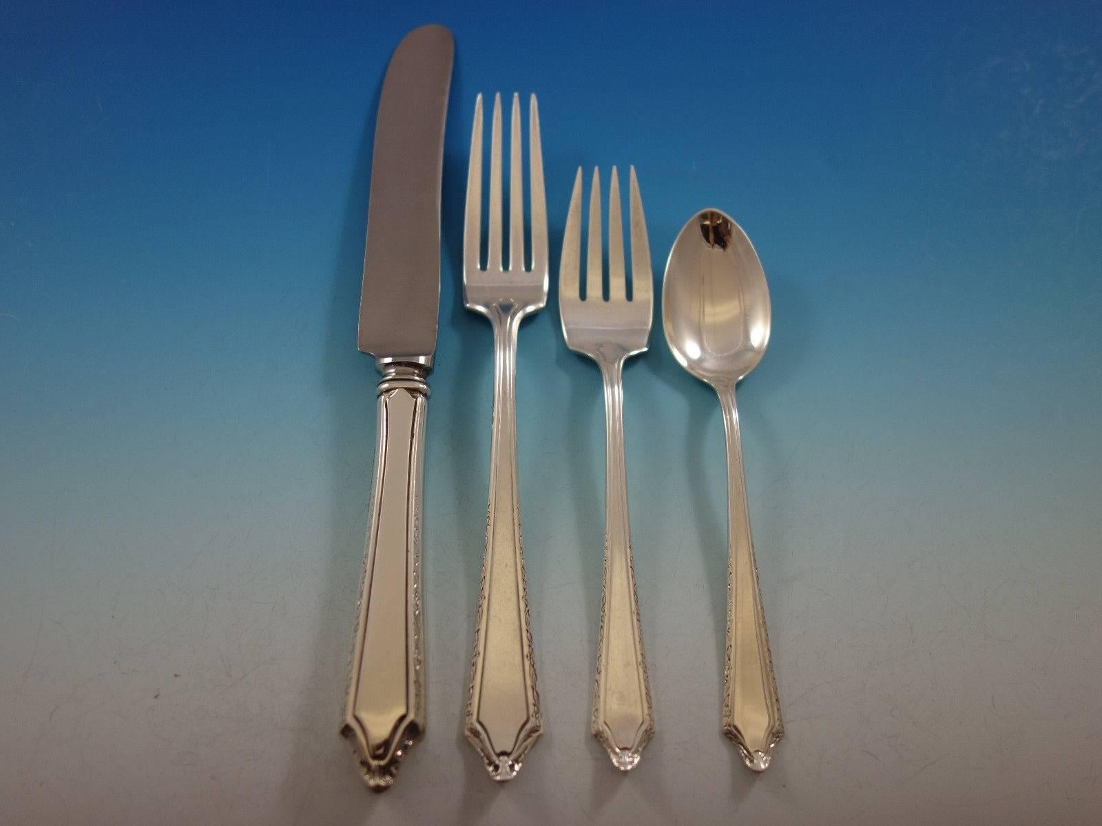 Service de couverts en argent sterling pour 8 personnes 44 pièces Virginia Carvel par Towle Excellent état - En vente à Big Bend, WI
