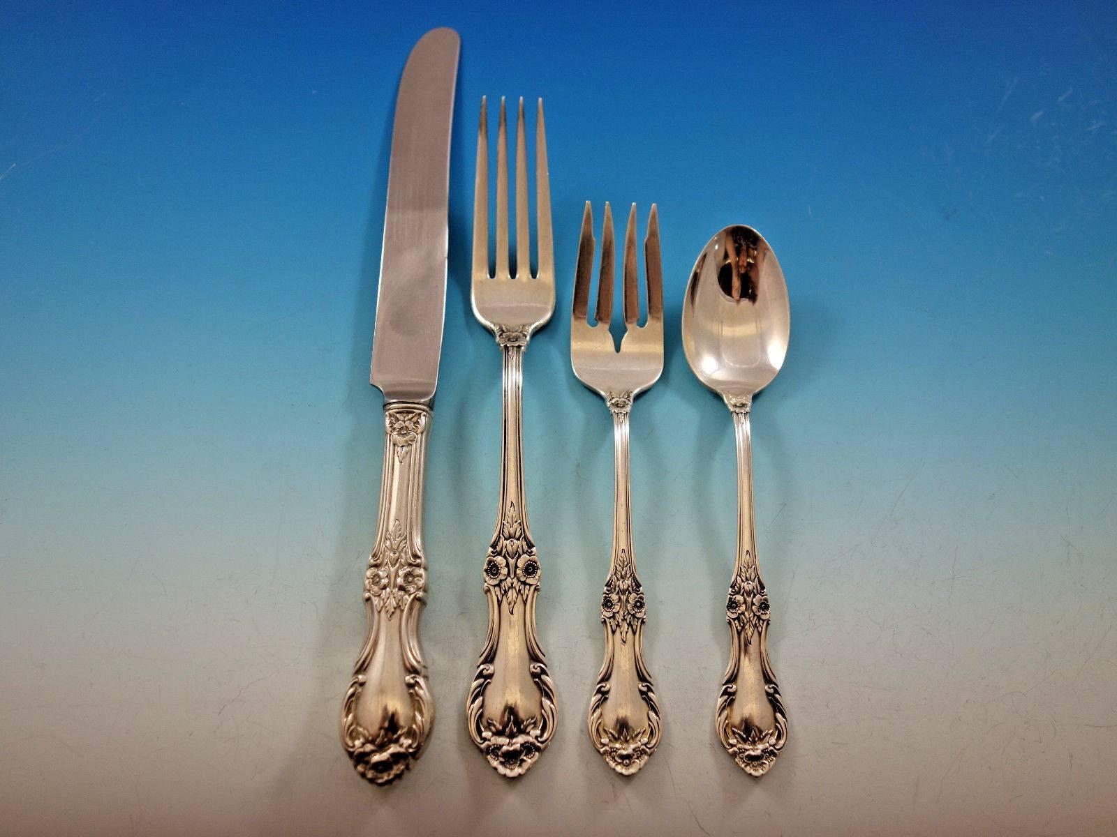 Wild Rose by International Sterling Silver Flatware Set for 8 Service 37 Pieces In Excellent Condition For Sale In Big Bend, WI